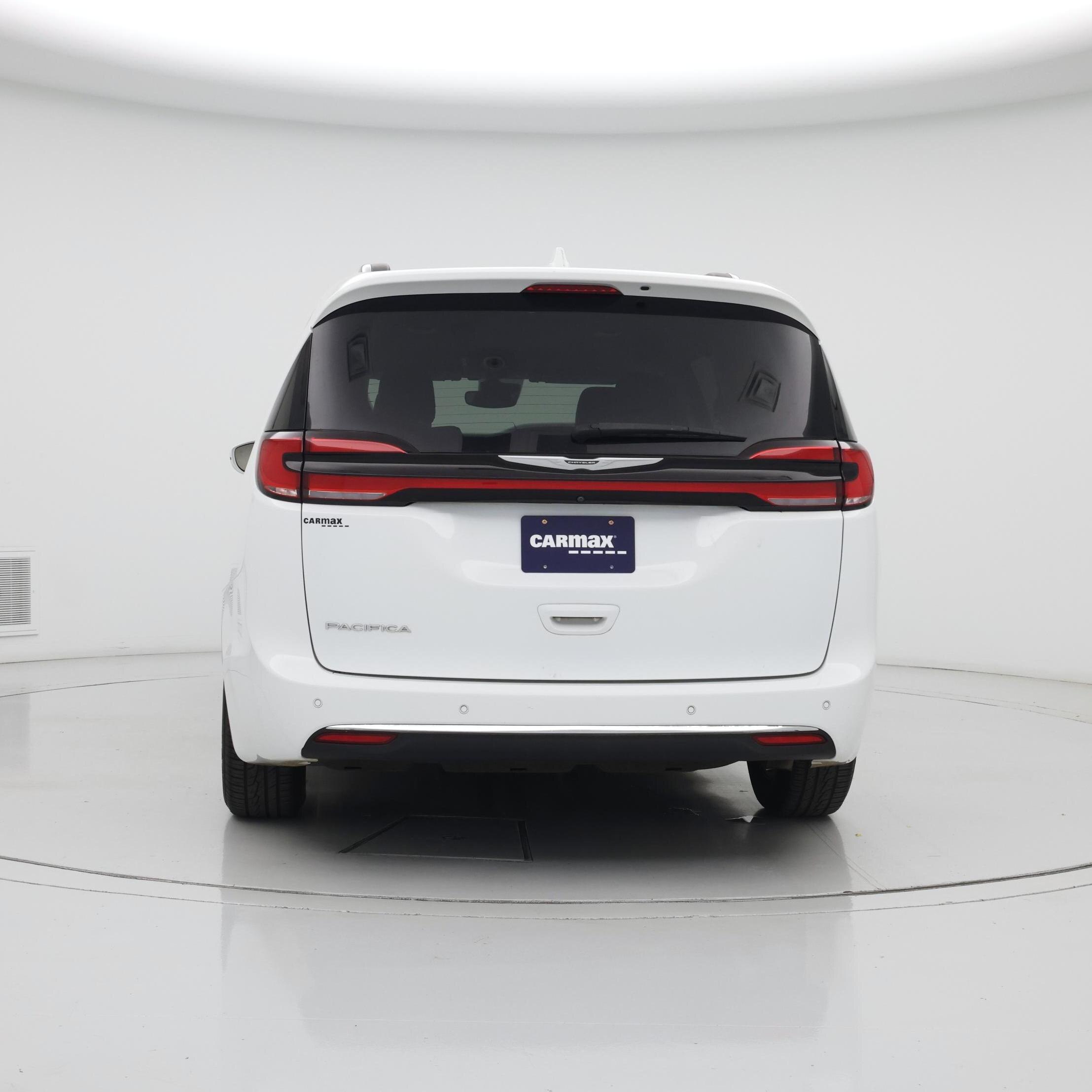 Thumbnail: 2021 Chrysler Pacifica - 6