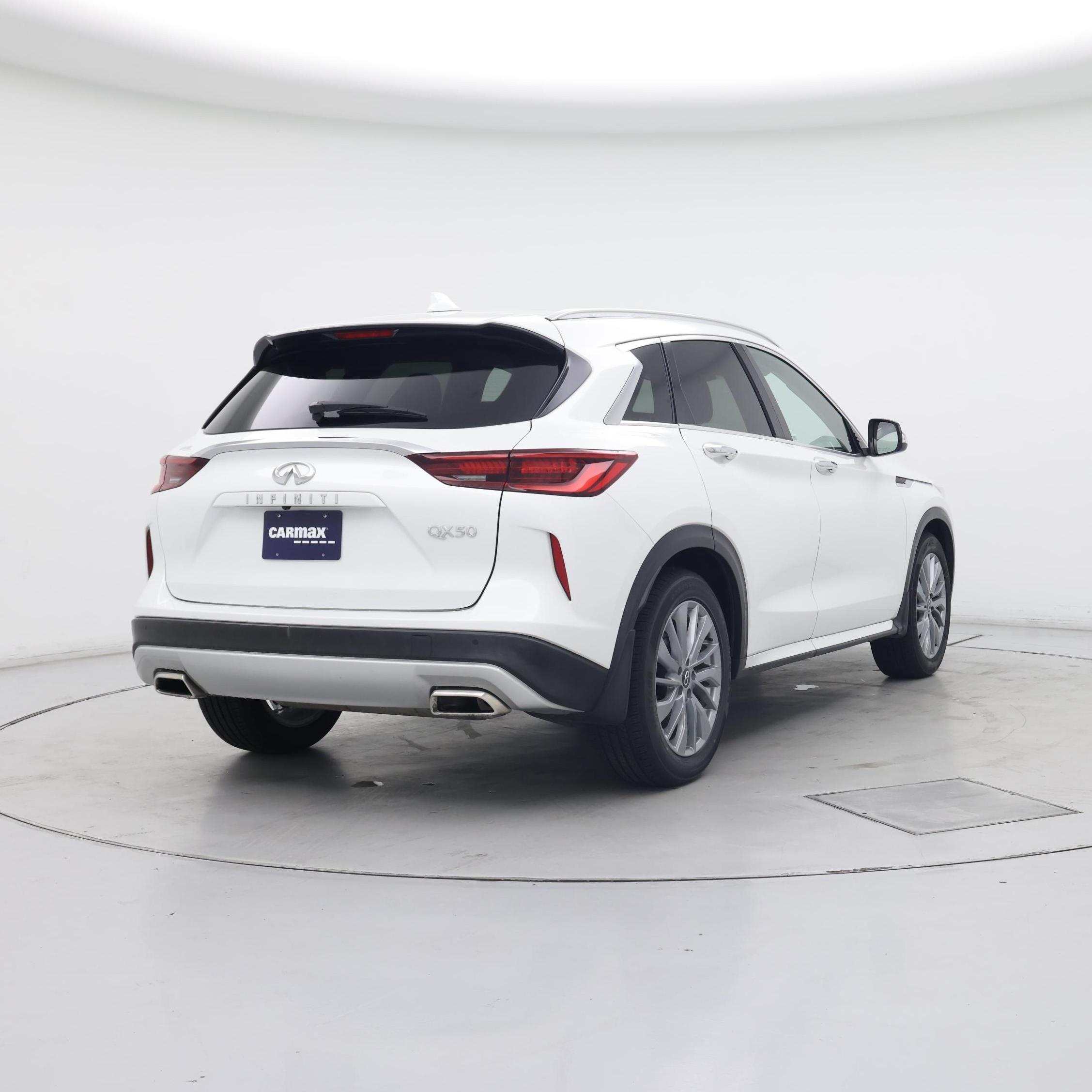 Thumbnail: 2023 INFINITI QX50 - 8
