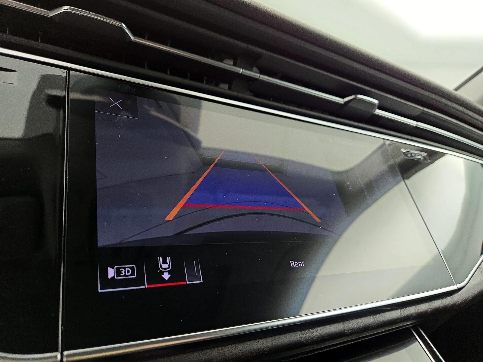 2021 Audi Q8 Premium Plus - Photo 16