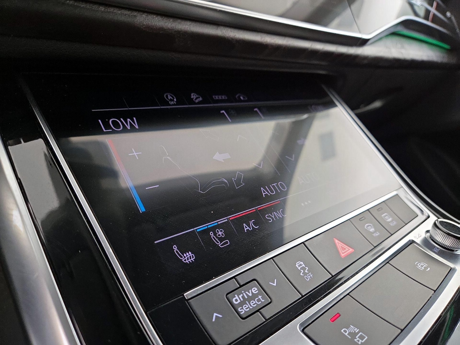 2021 Audi Q8 Premium Plus - Photo 18