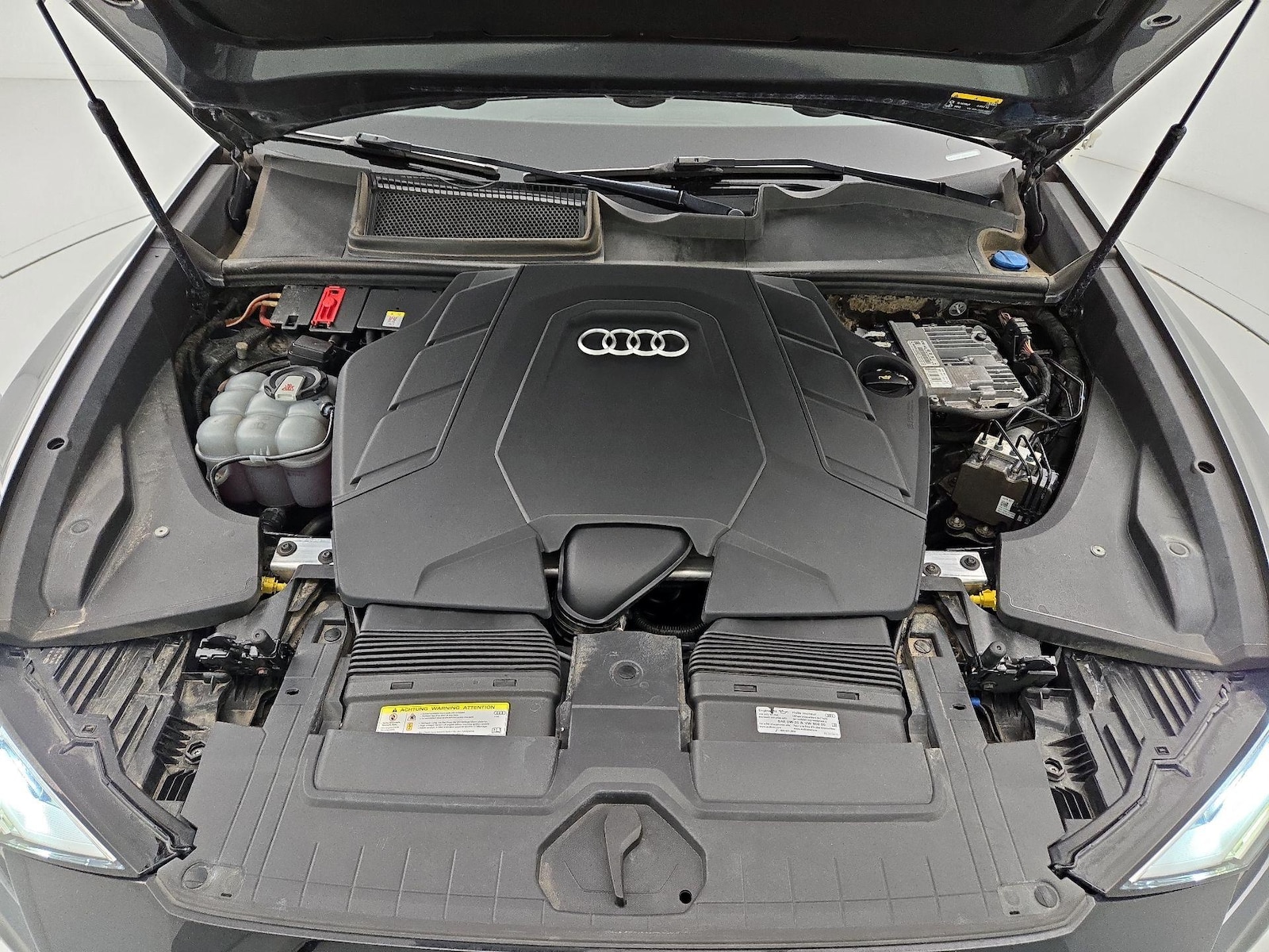 2021 Audi Q8 Premium Plus - Photo 24