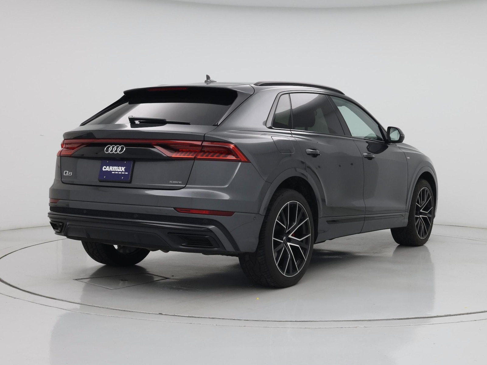 2021 Audi Q8 Premium Plus - Photo 9