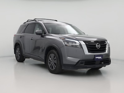 2023 Nissan Pathfinder SV