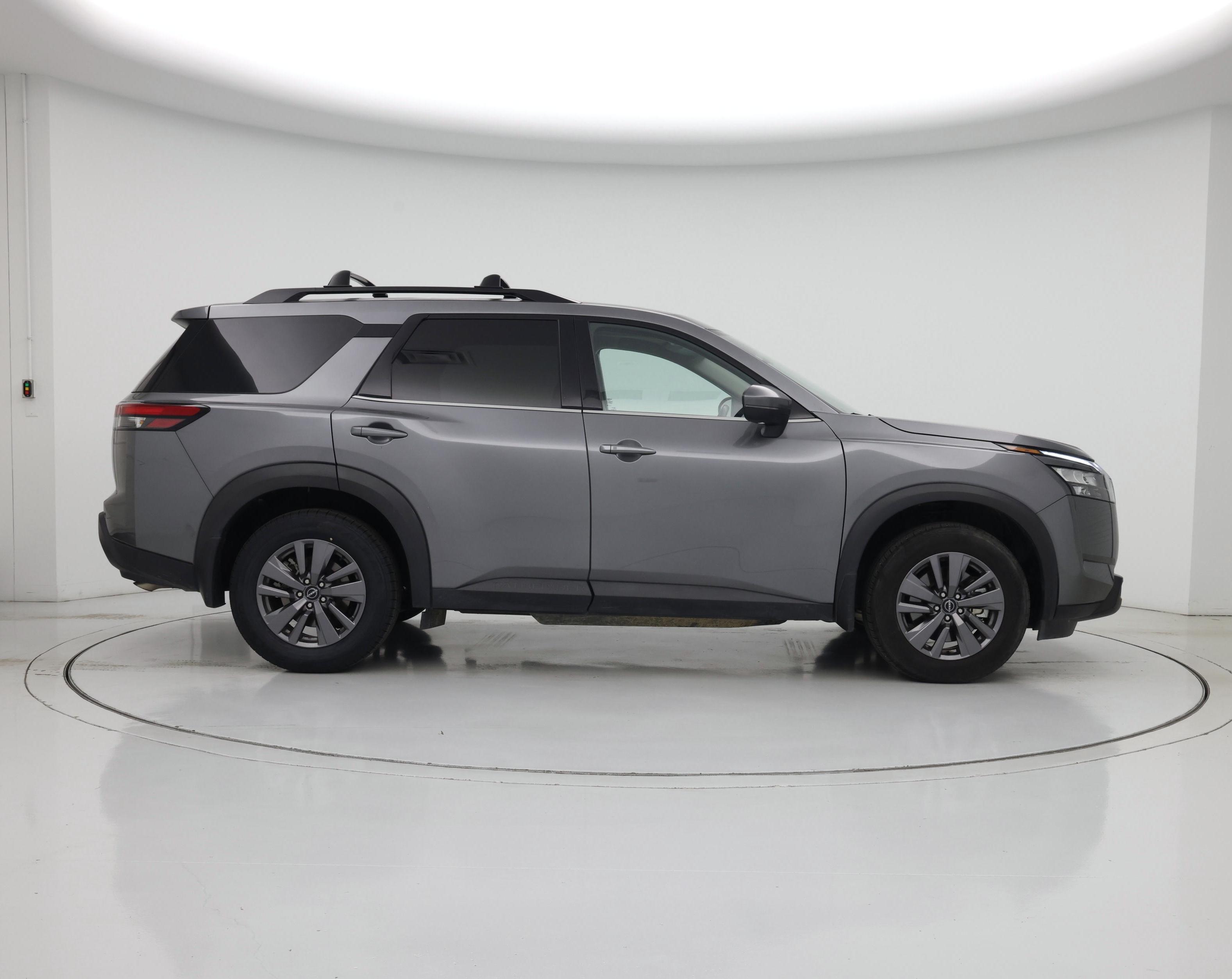 Thumbnail: 2023 Nissan Pathfinder - 7