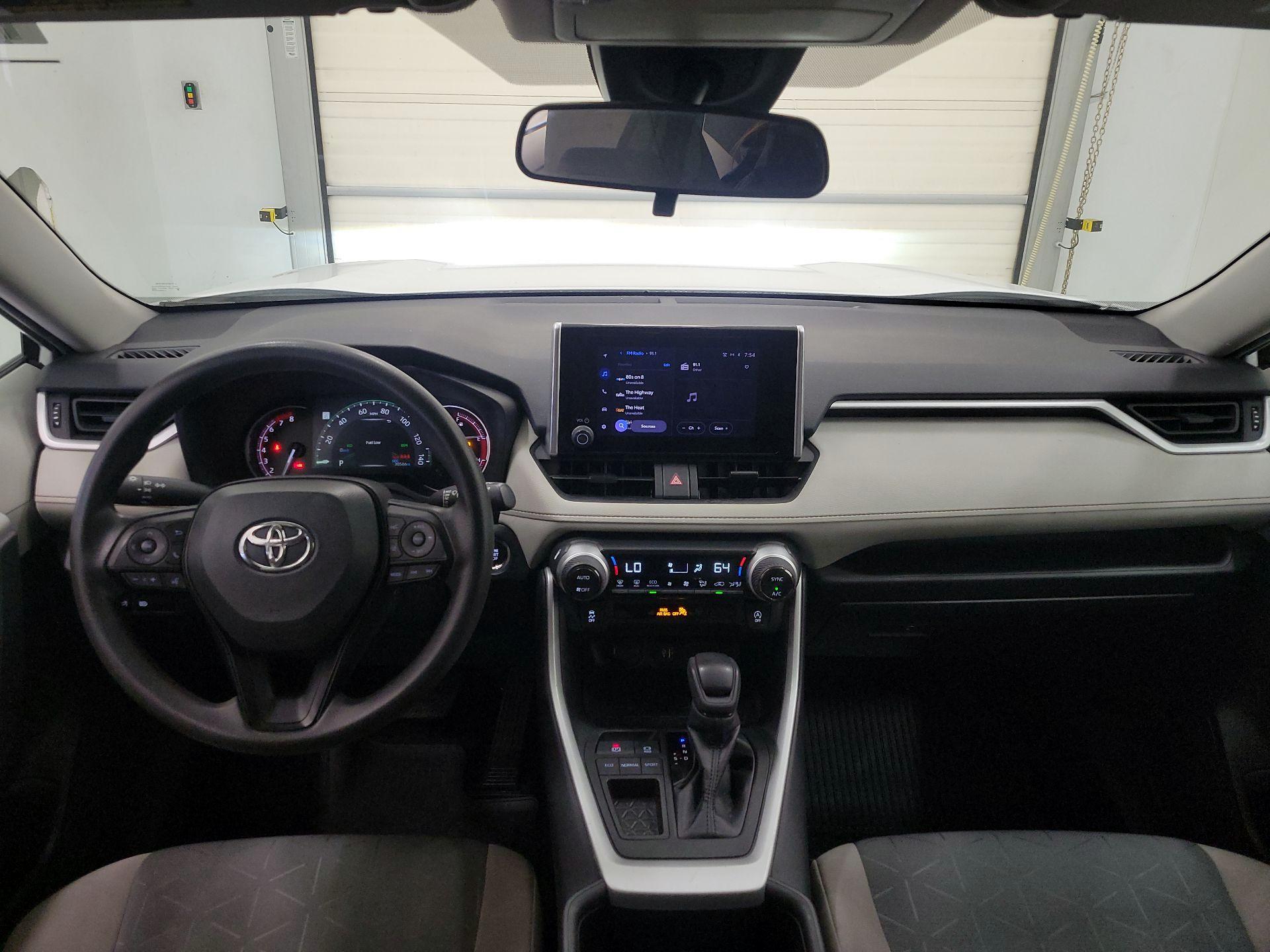 Thumbnail: 2023 Toyota RAV4 - 9