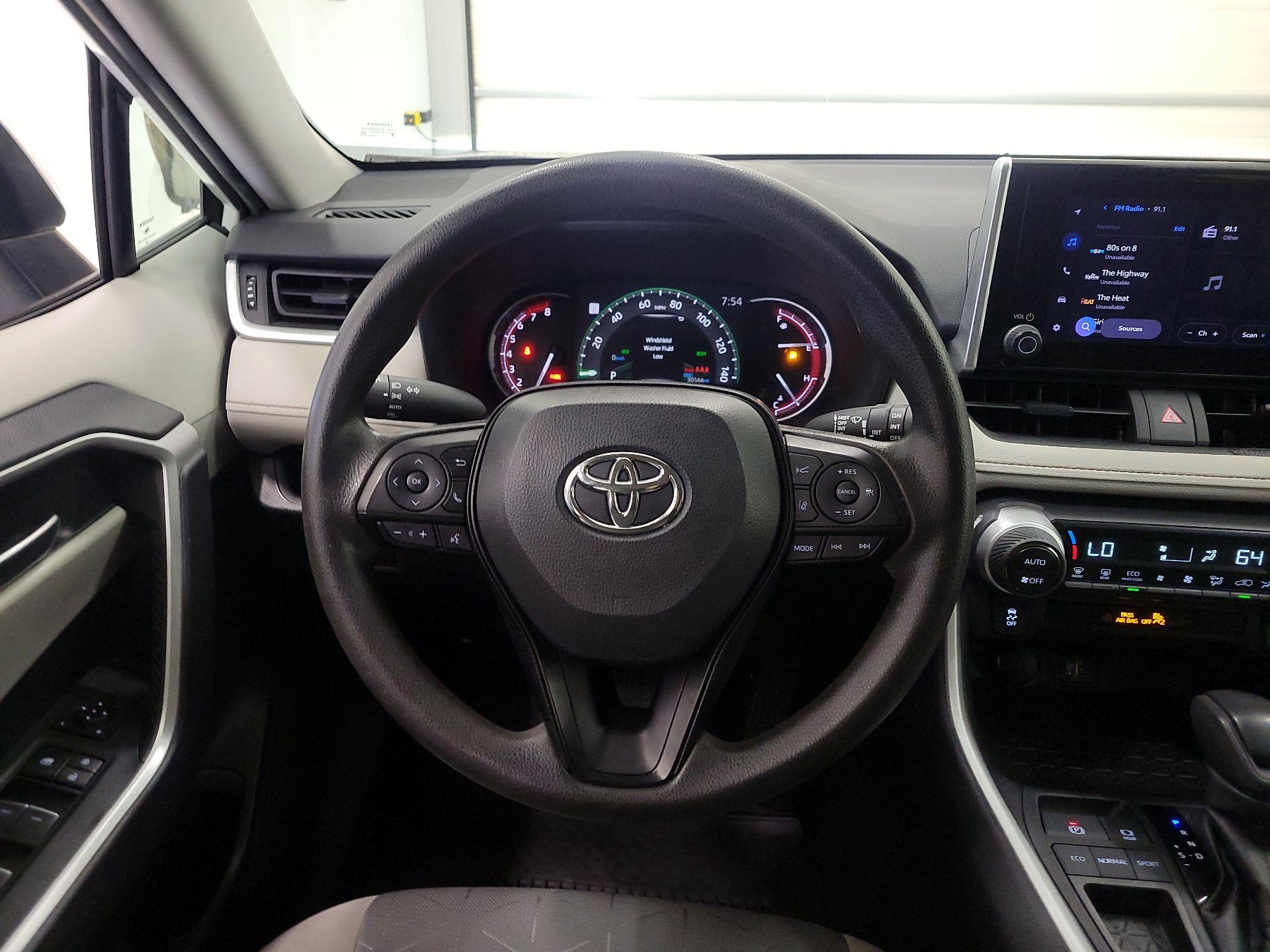 Thumbnail: 2023 Toyota RAV4 - 10