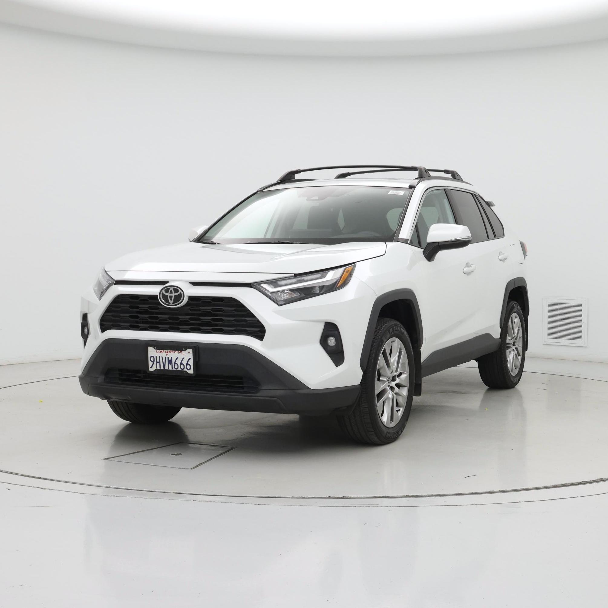 Thumbnail: 2023 Toyota RAV4 - 4