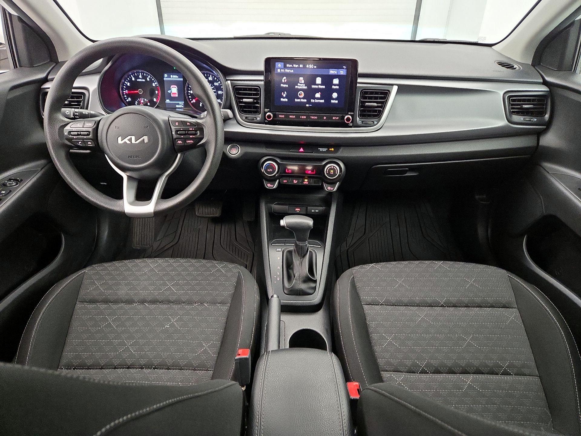 Thumbnail: 2023 Kia Rio - 9