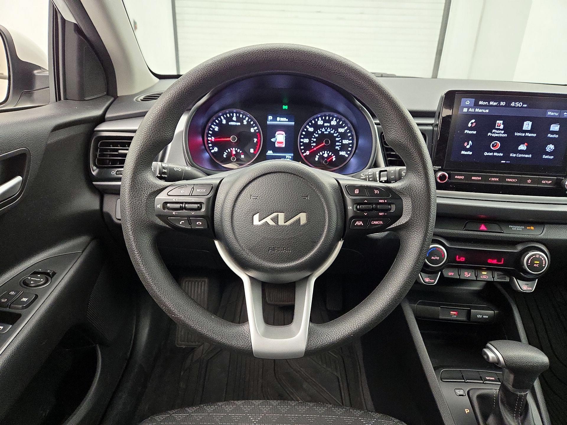 Thumbnail: 2023 Kia Rio - 10