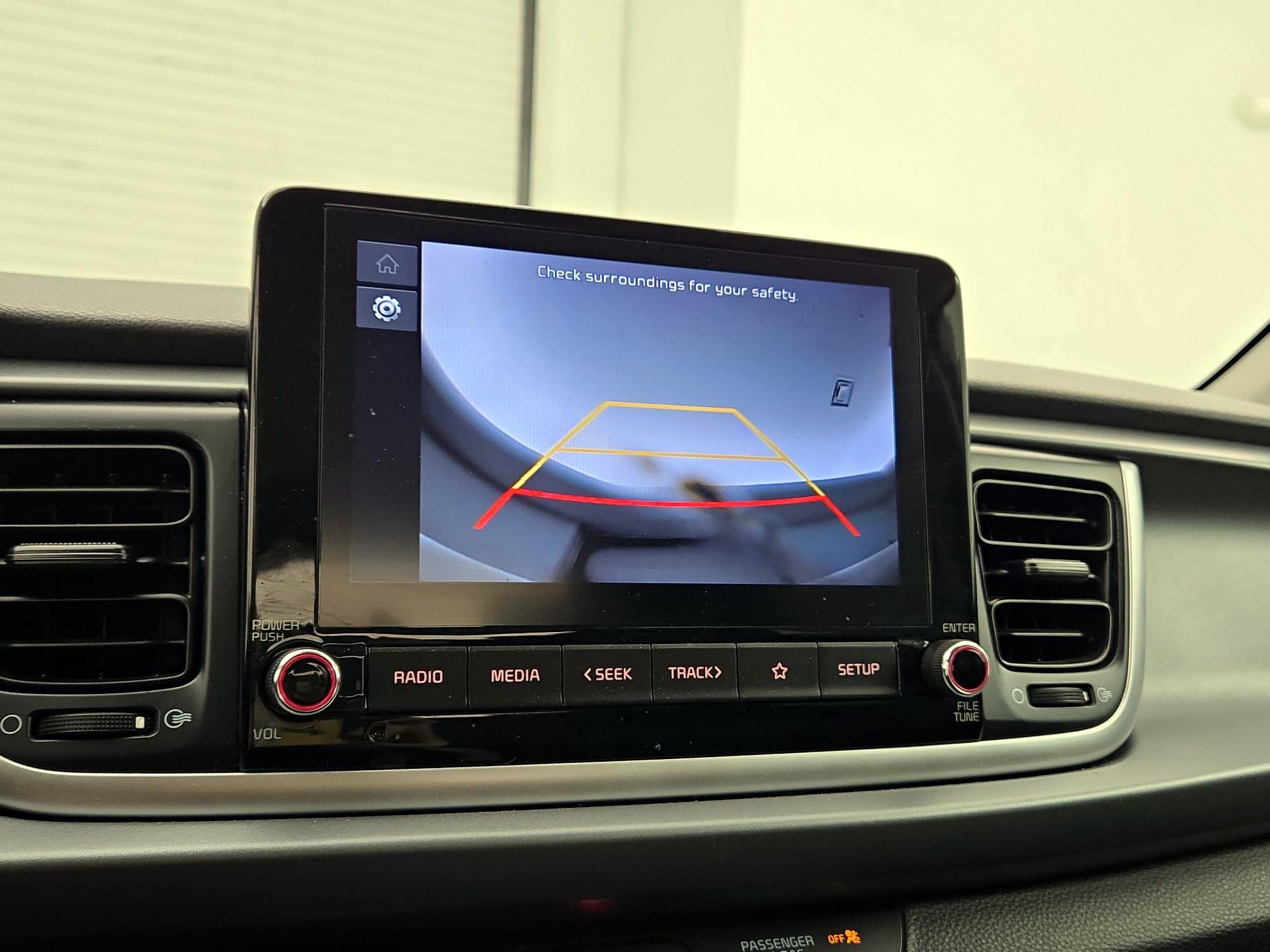 Thumbnail: 2023 Kia Rio - 14