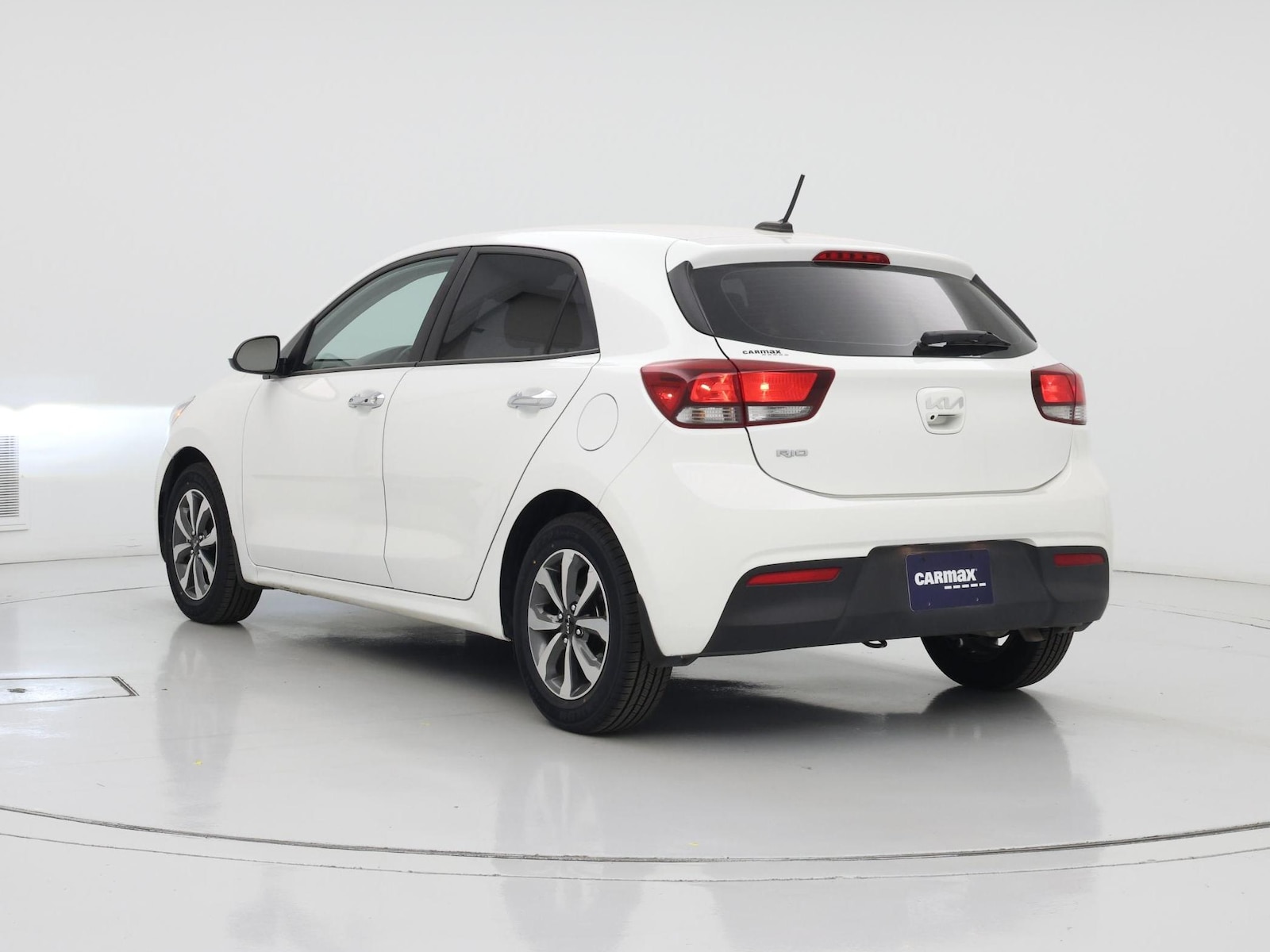 2023 Kia Rio 5-Door S