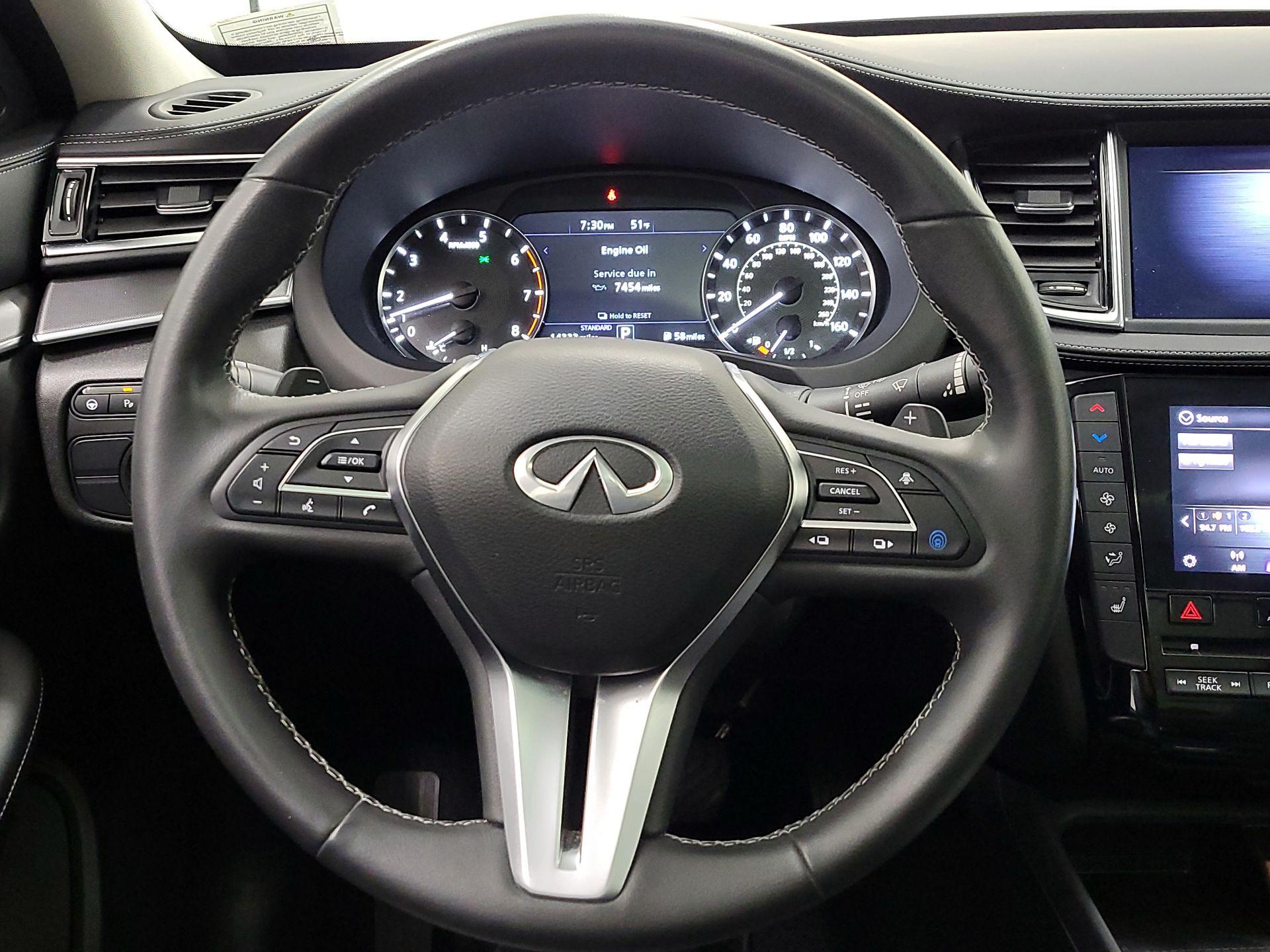 Thumbnail: 2023 INFINITI QX50 - 10