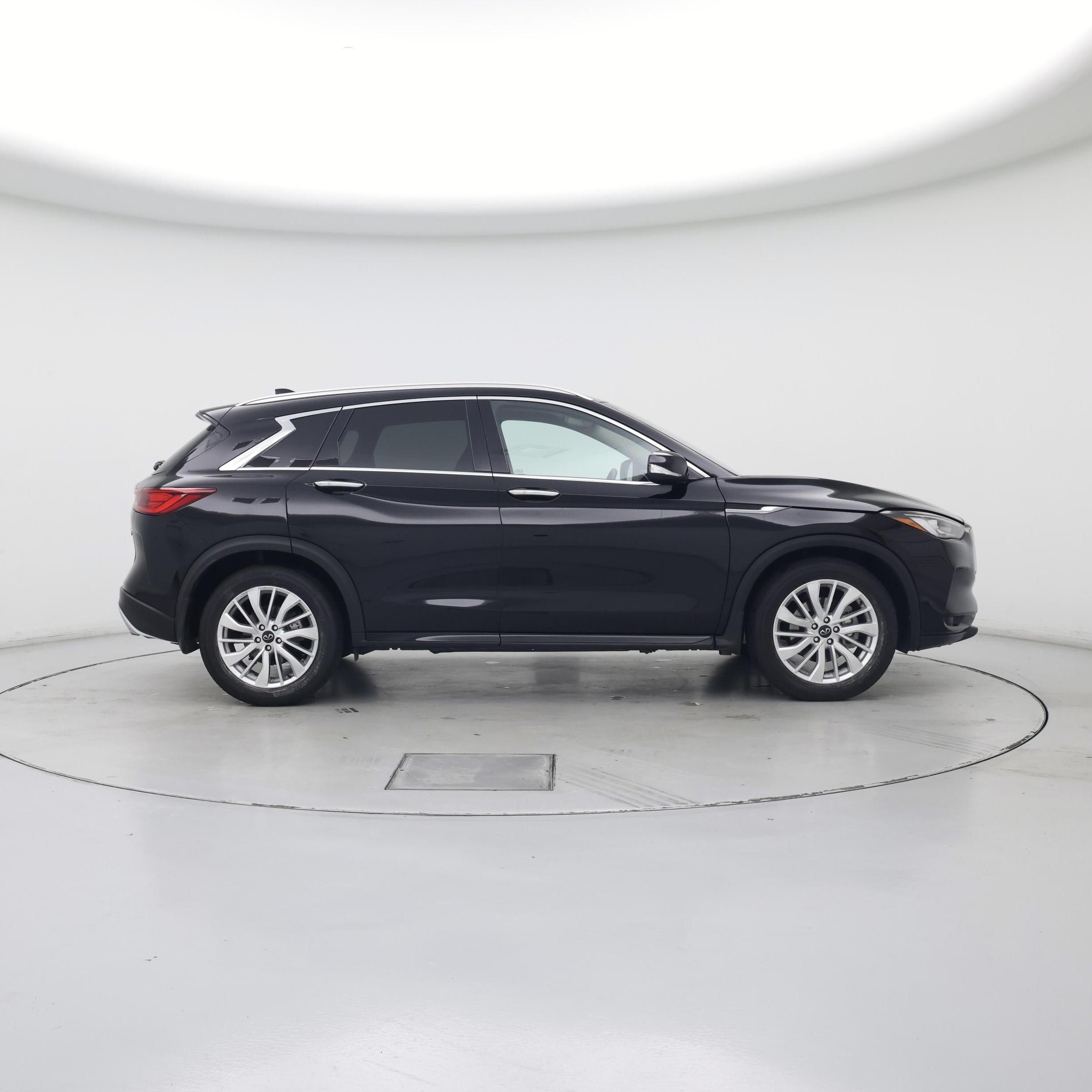 Thumbnail: 2023 INFINITI QX50 - 7
