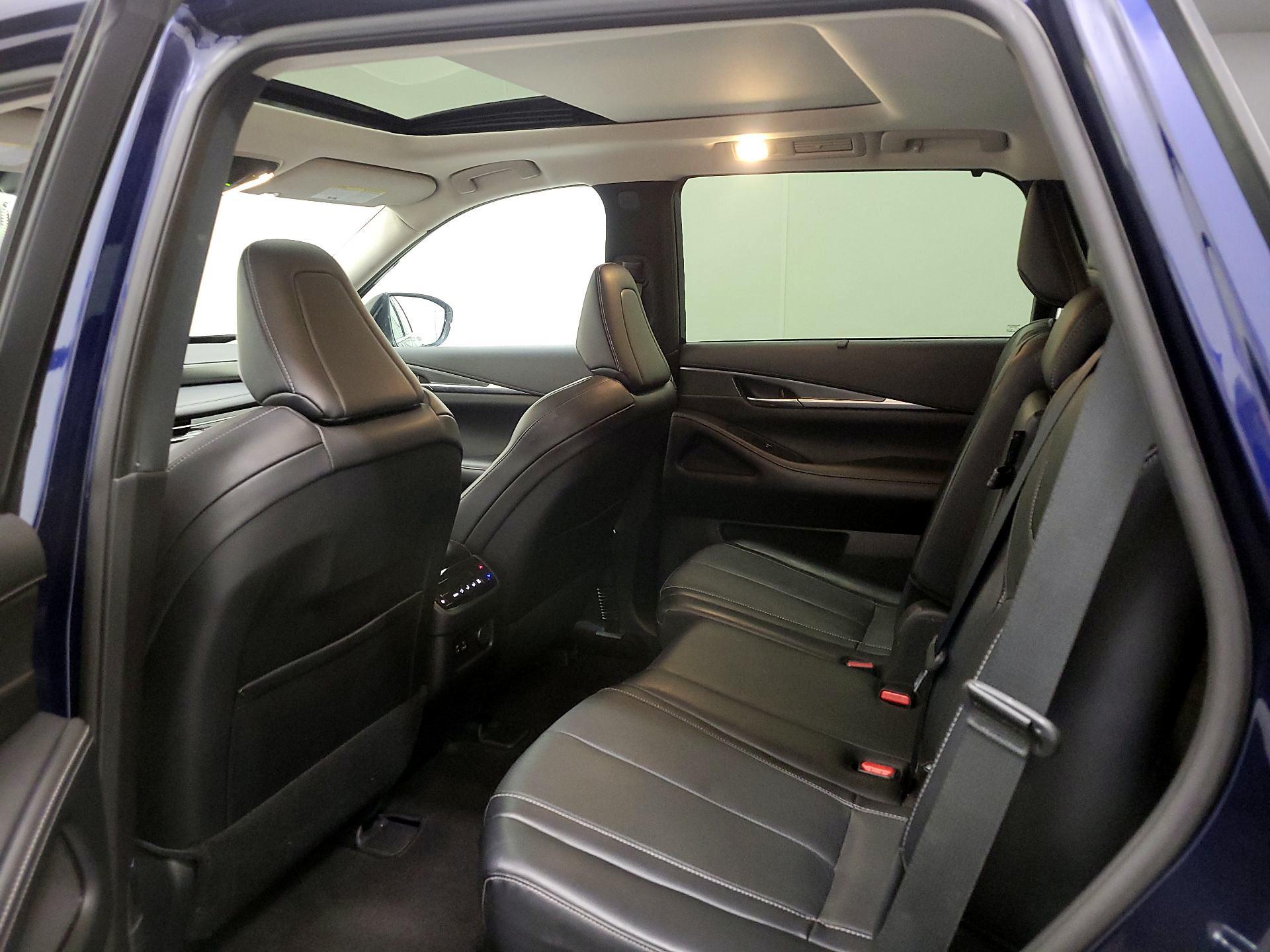 Thumbnail: 2022 INFINITI QX60 - 20