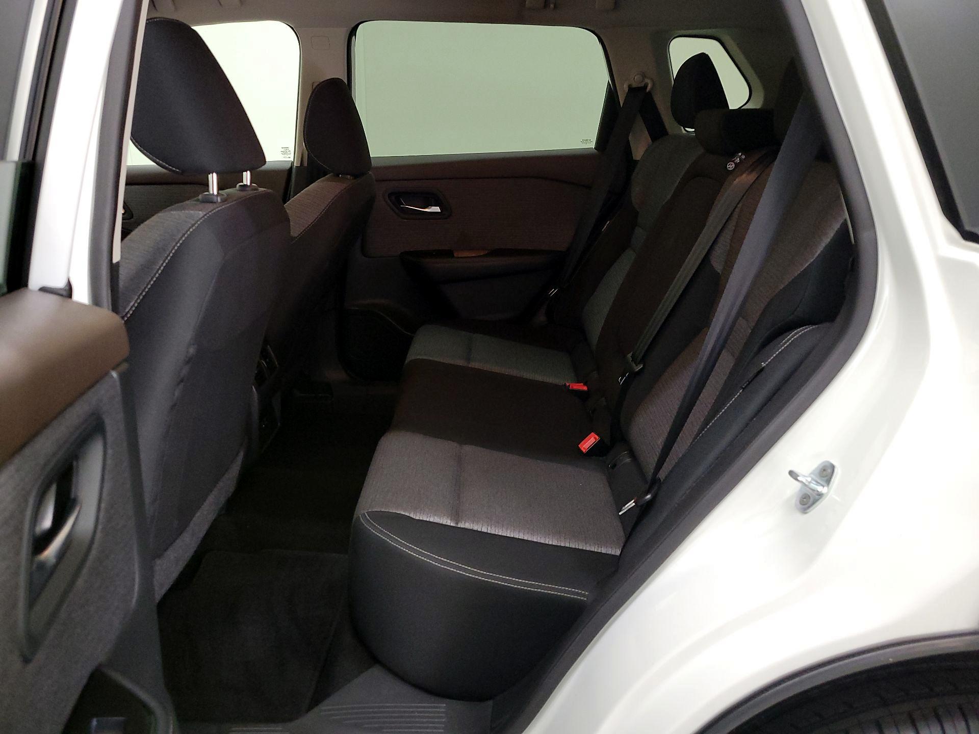 Thumbnail: 2023 Nissan Rogue - 19