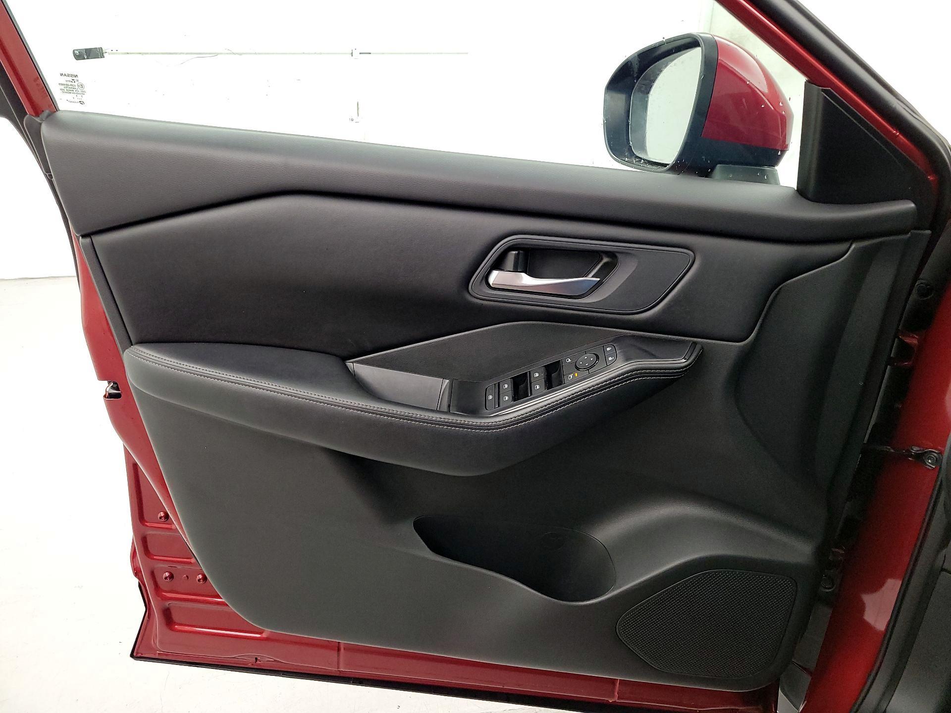 Thumbnail: 2024 Nissan Rogue - 10