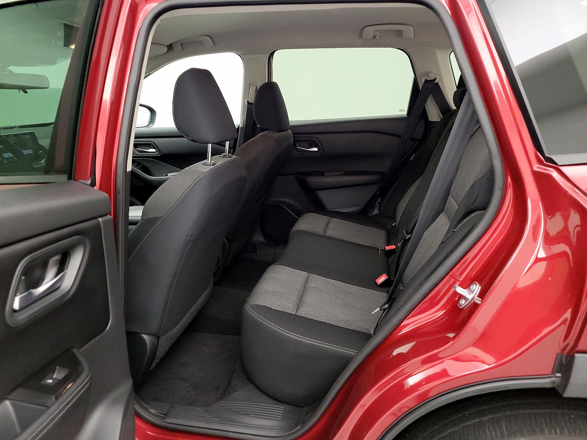 Thumbnail: 2024 Nissan Rogue - 17