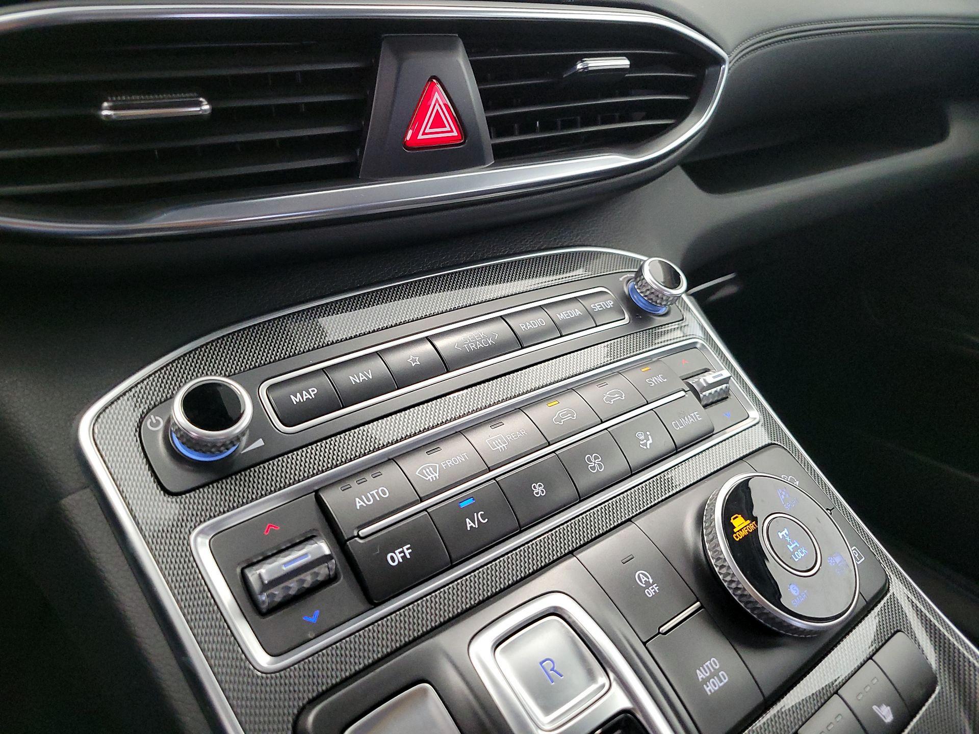 Thumbnail: 2023 Hyundai Santa Fe - 17