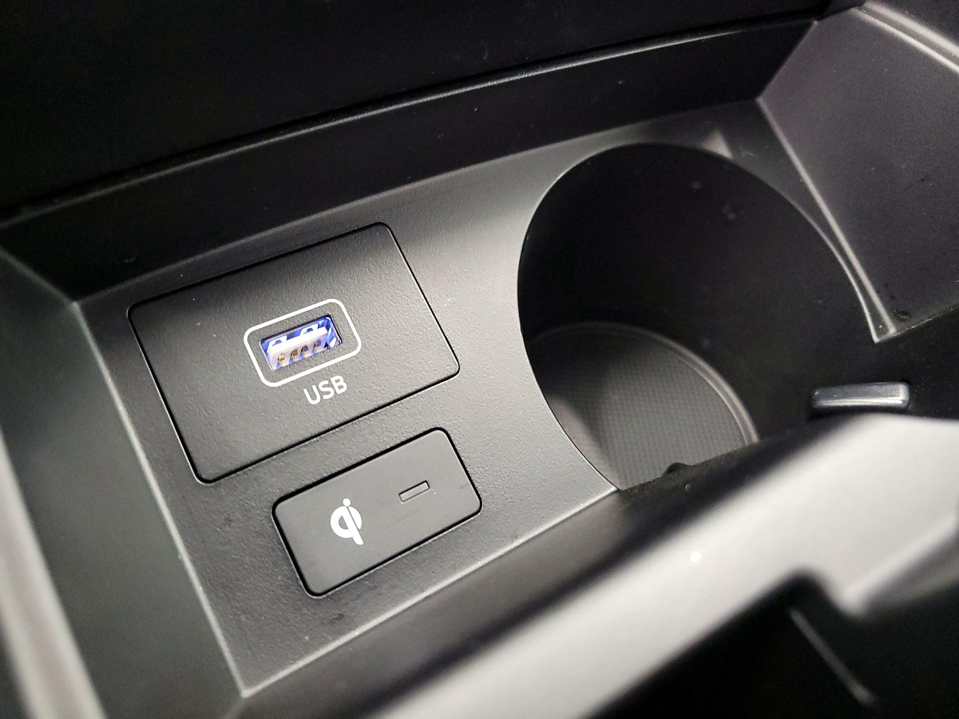 Thumbnail: 2023 Hyundai Santa Fe - 19