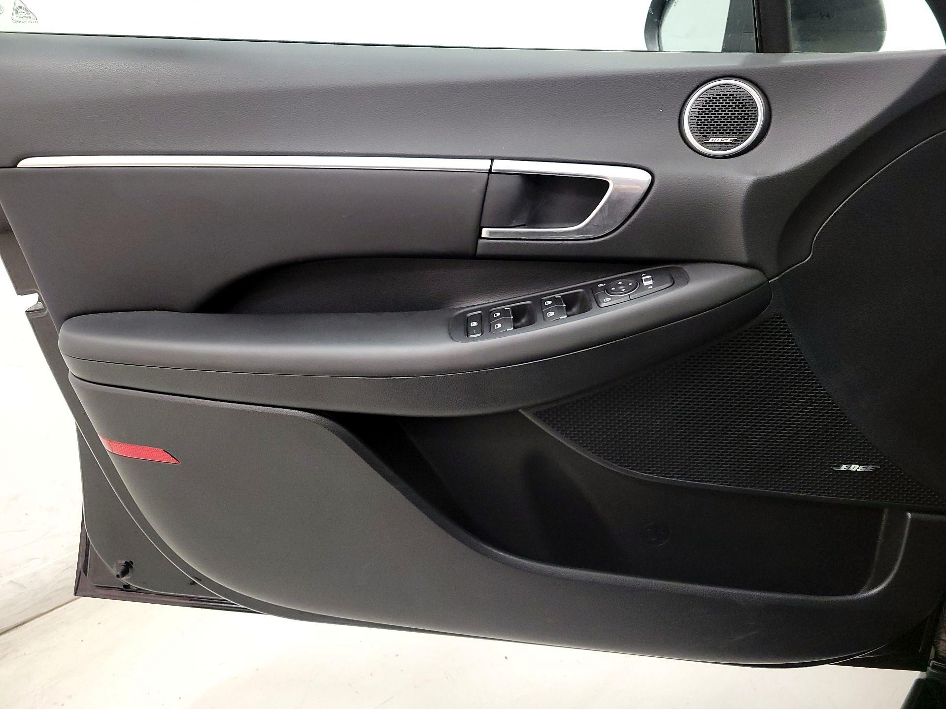 Thumbnail: 2023 Hyundai Sonata - 12