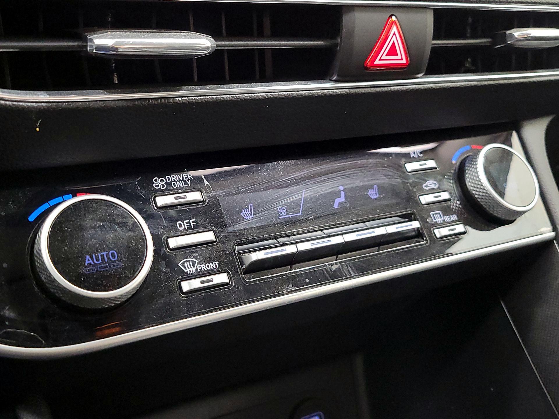 Thumbnail: 2023 Hyundai Sonata - 17