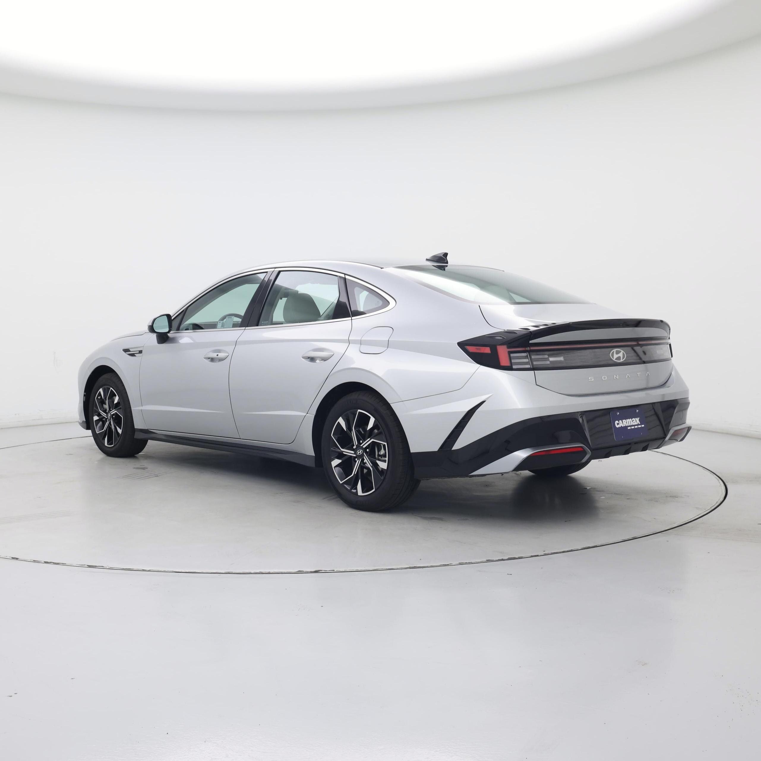 Thumbnail: 2024 Hyundai Sonata - 2