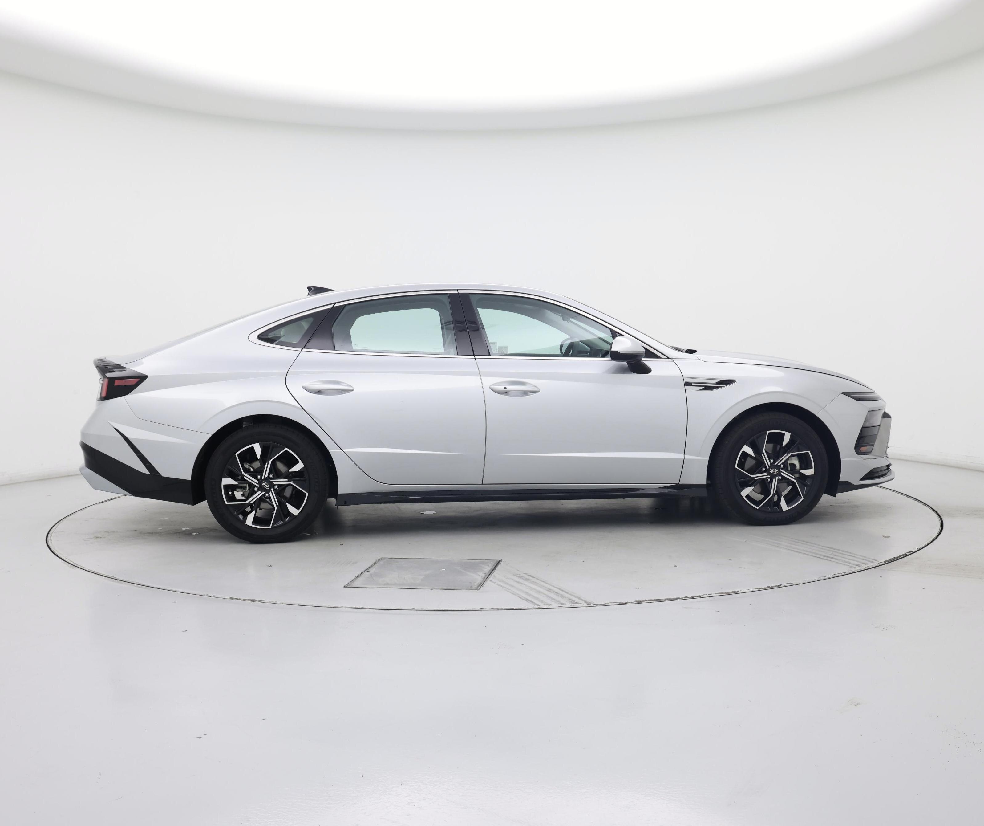 Thumbnail: 2024 Hyundai Sonata - 7