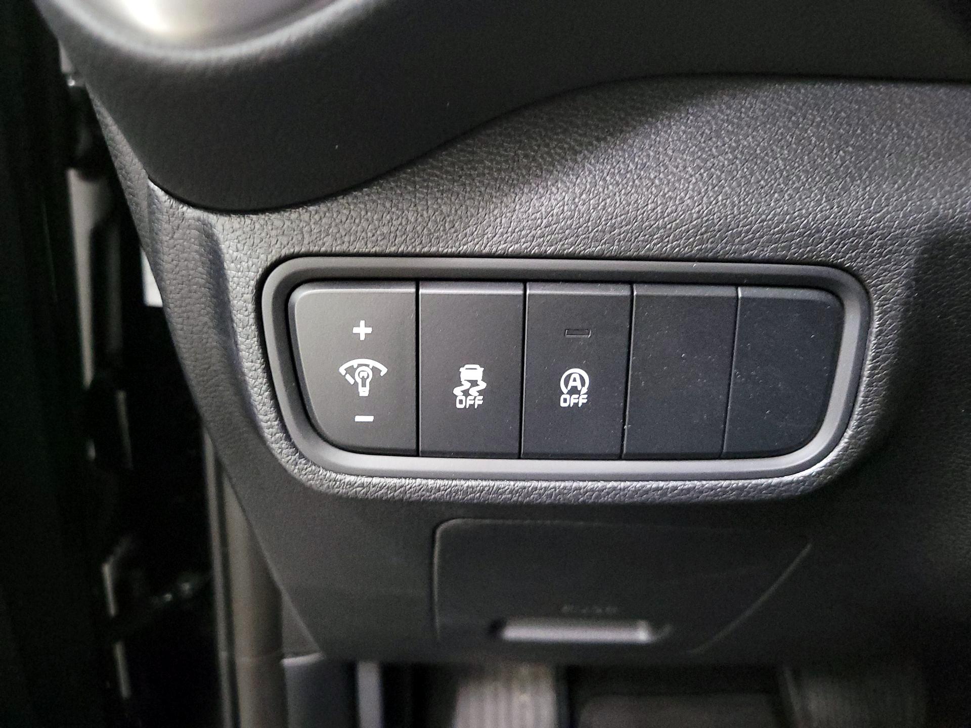 Thumbnail: 2025 Kia Soul - 13