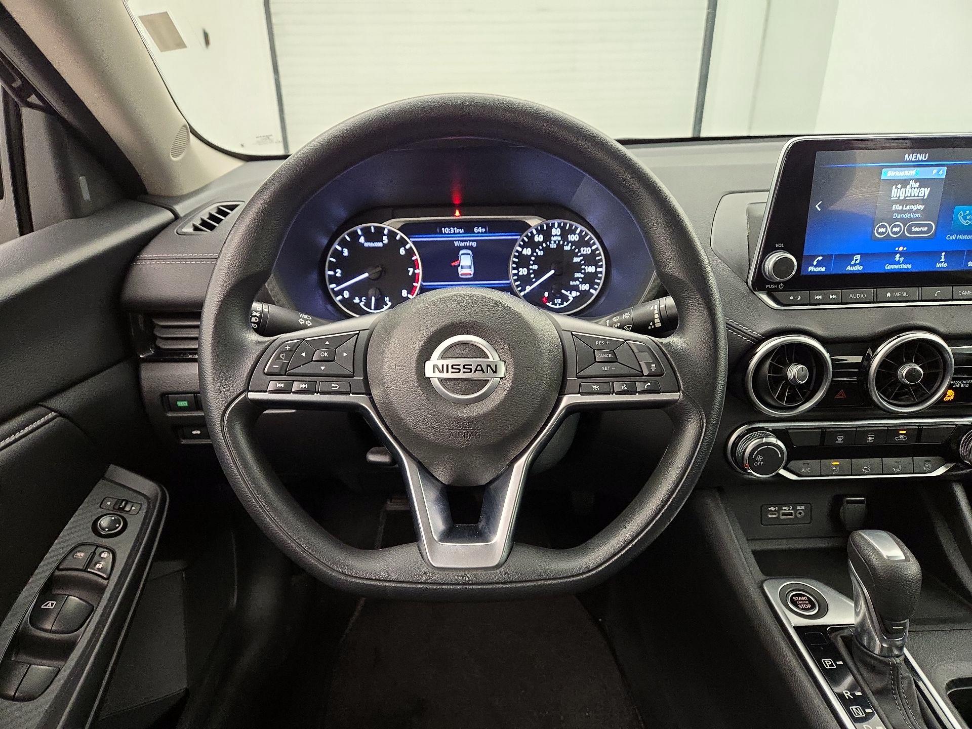 Thumbnail: 2023 Nissan Sentra - 10