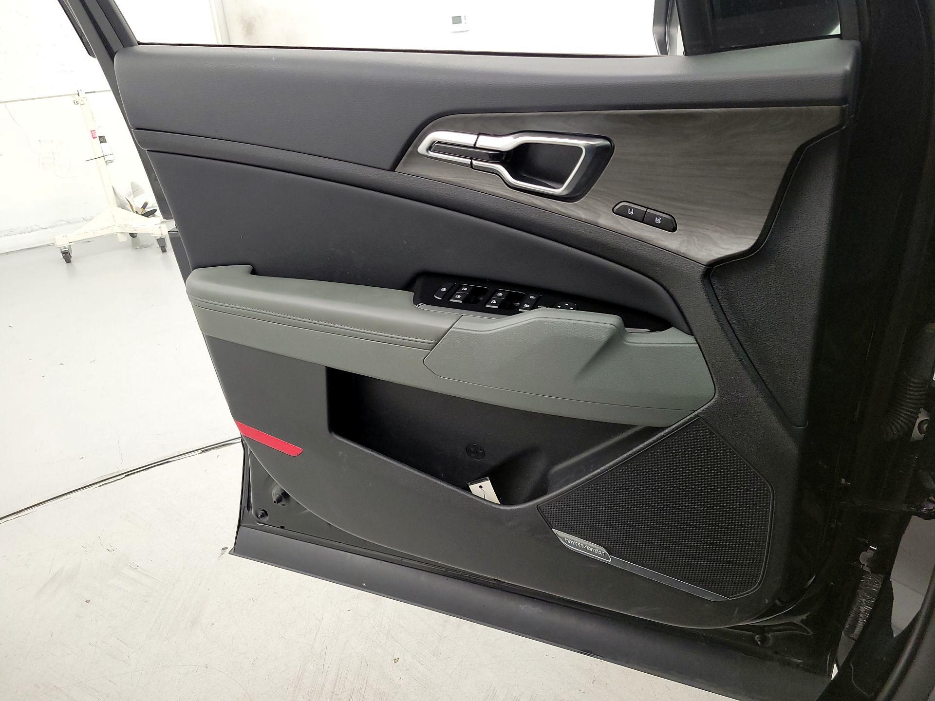 Thumbnail: 2024 Kia Sportage - 12