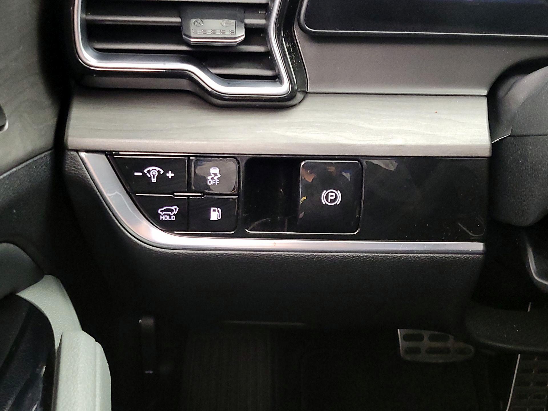 Thumbnail: 2024 Kia Sportage - 13