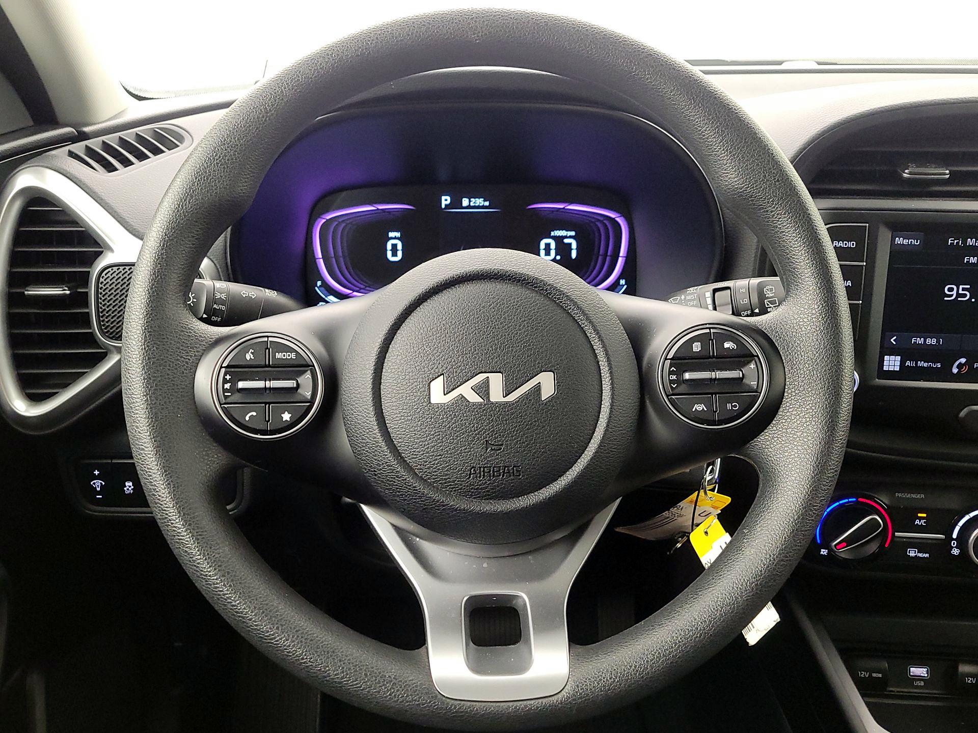 Thumbnail: 2025 Kia Soul - 10
