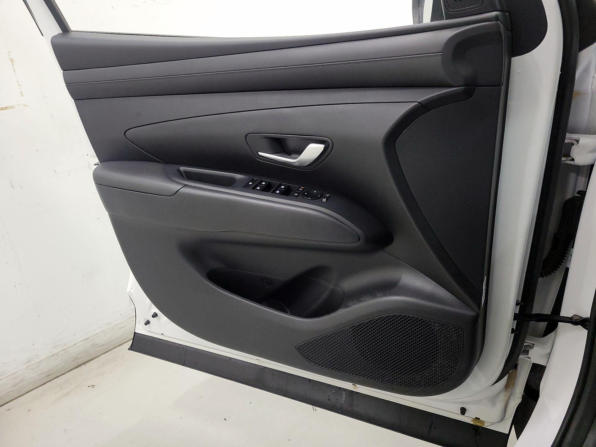 Thumbnail: 2025 Hyundai Tucson - 12