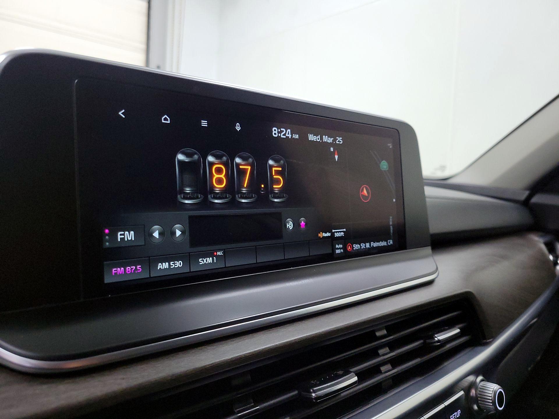 Thumbnail: 2022 Kia Telluride - 16