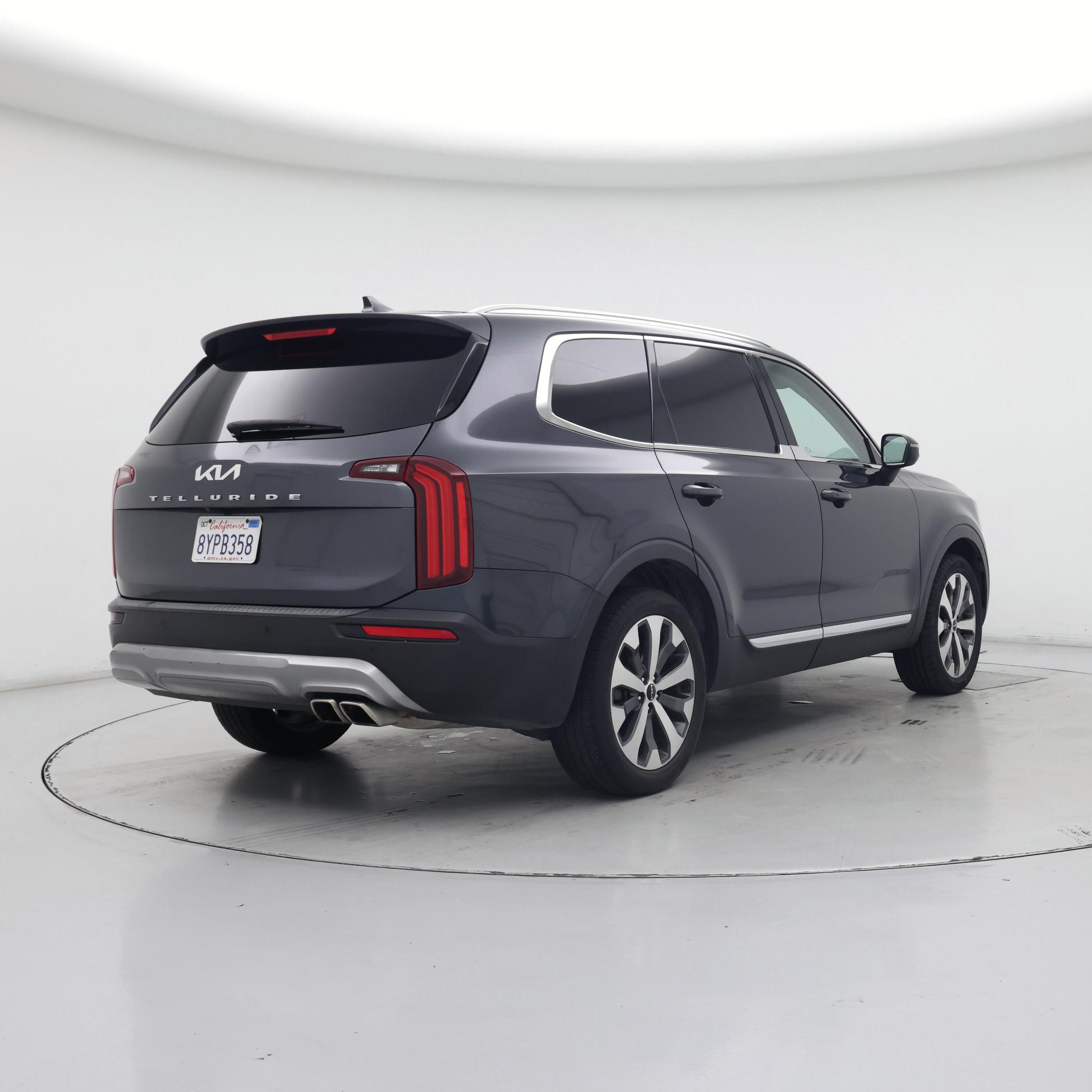 Thumbnail: 2022 Kia Telluride - 8