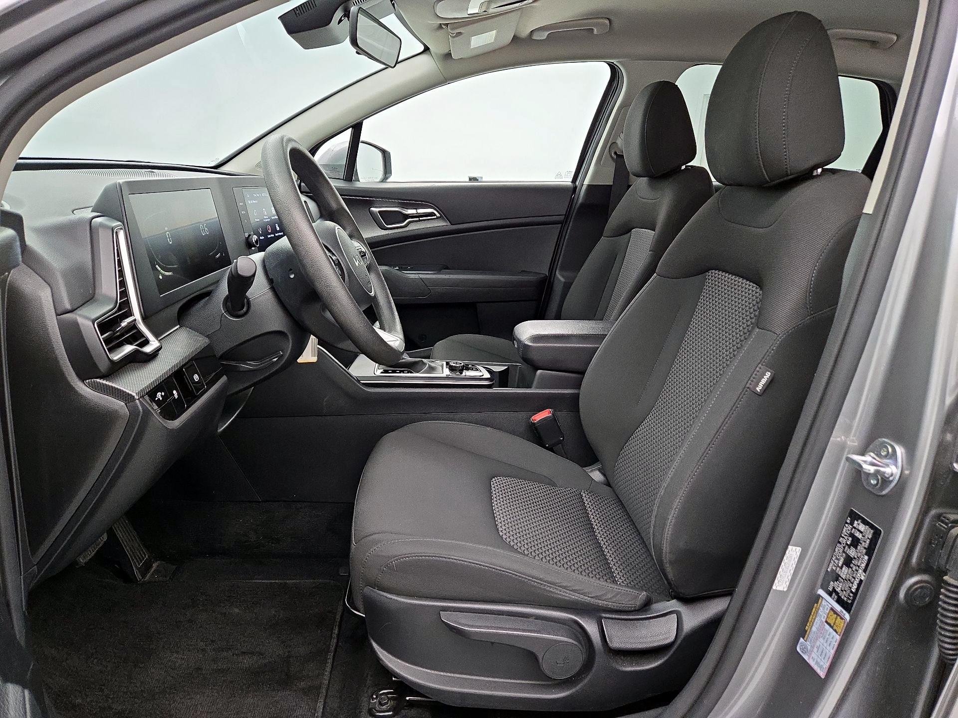 Thumbnail: 2024 Kia Sportage - 11