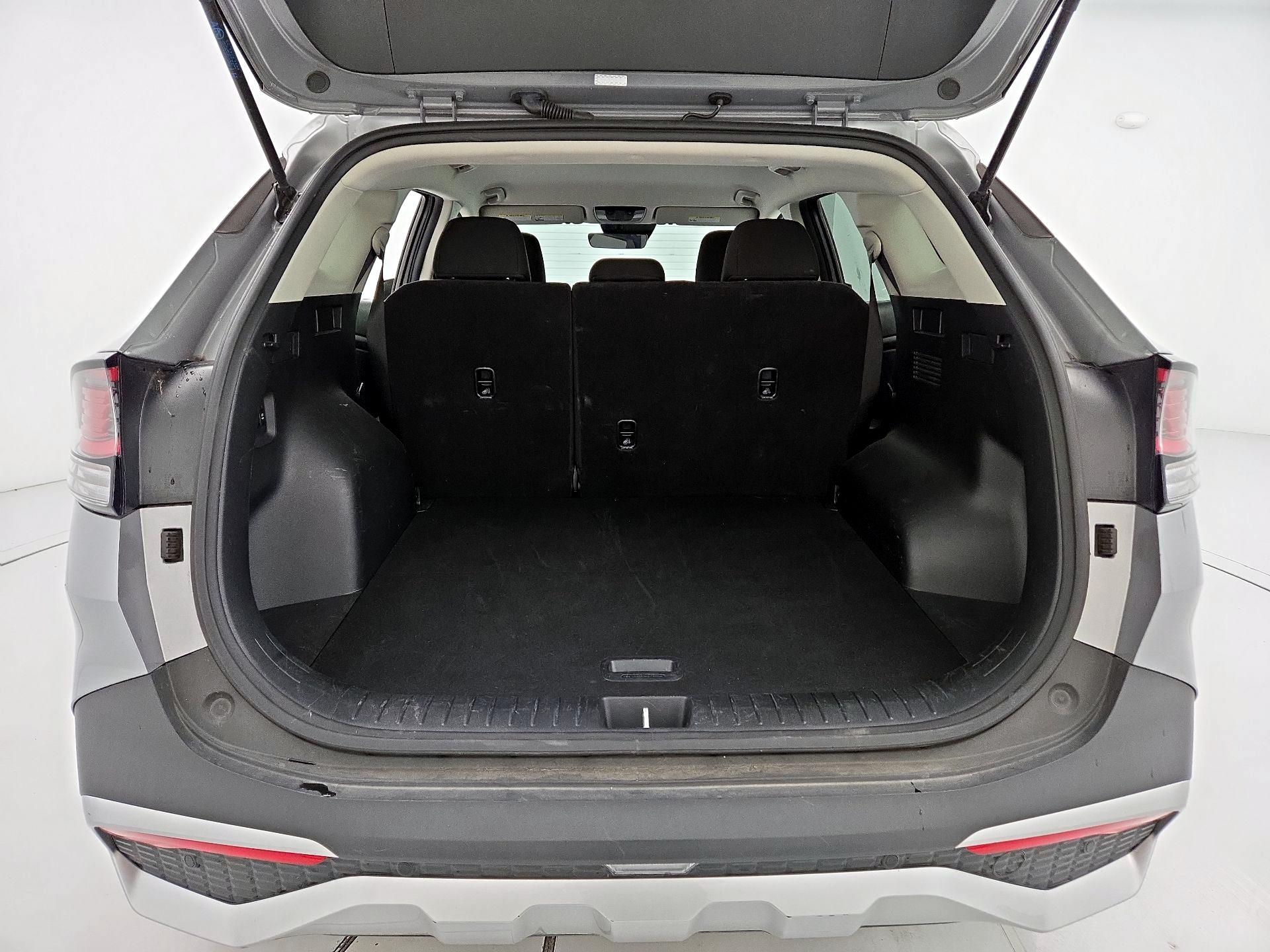 Thumbnail: 2024 Kia Sportage - 20