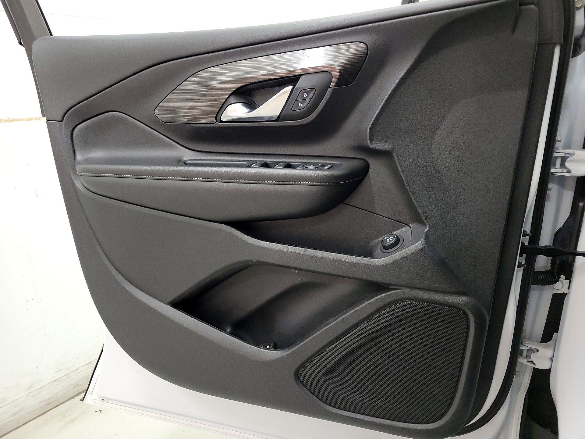 Thumbnail: 2023 GMC Terrain - 12