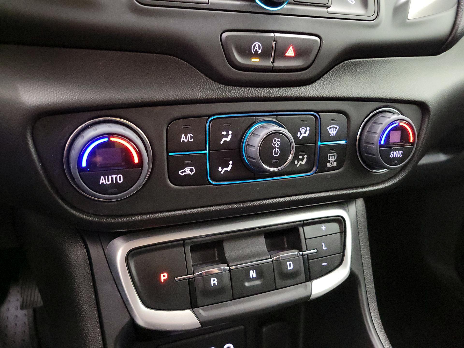 Thumbnail: 2023 GMC Terrain - 16