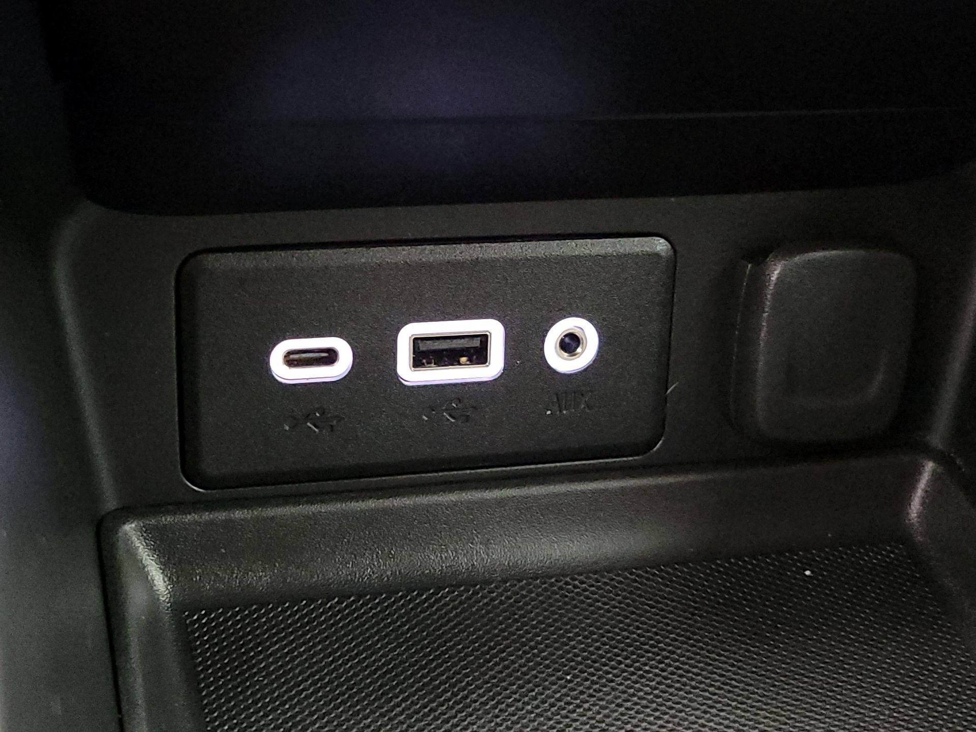 Thumbnail: 2023 GMC Terrain - 18