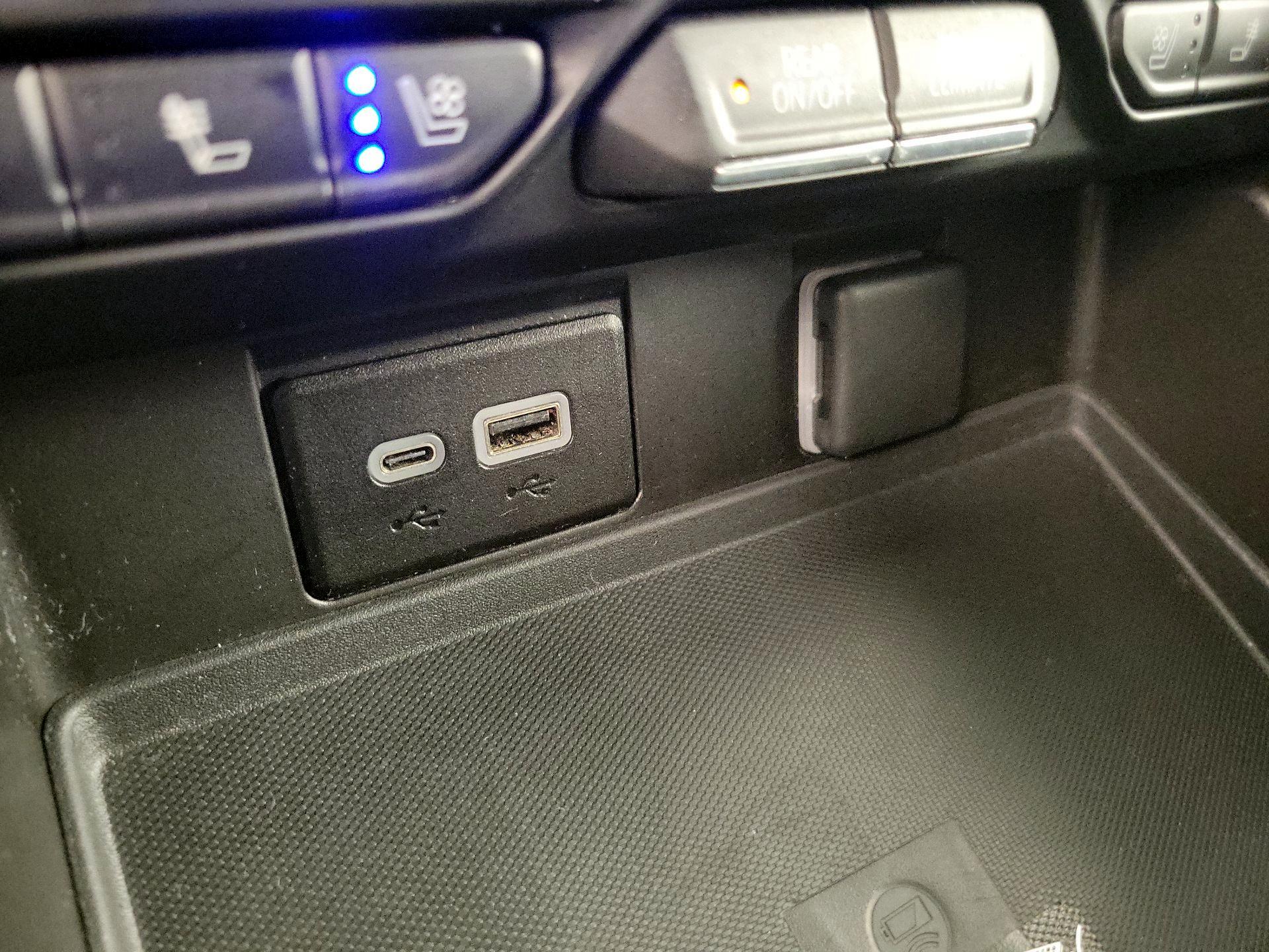 Thumbnail: 2023 Chevrolet Suburban - 19