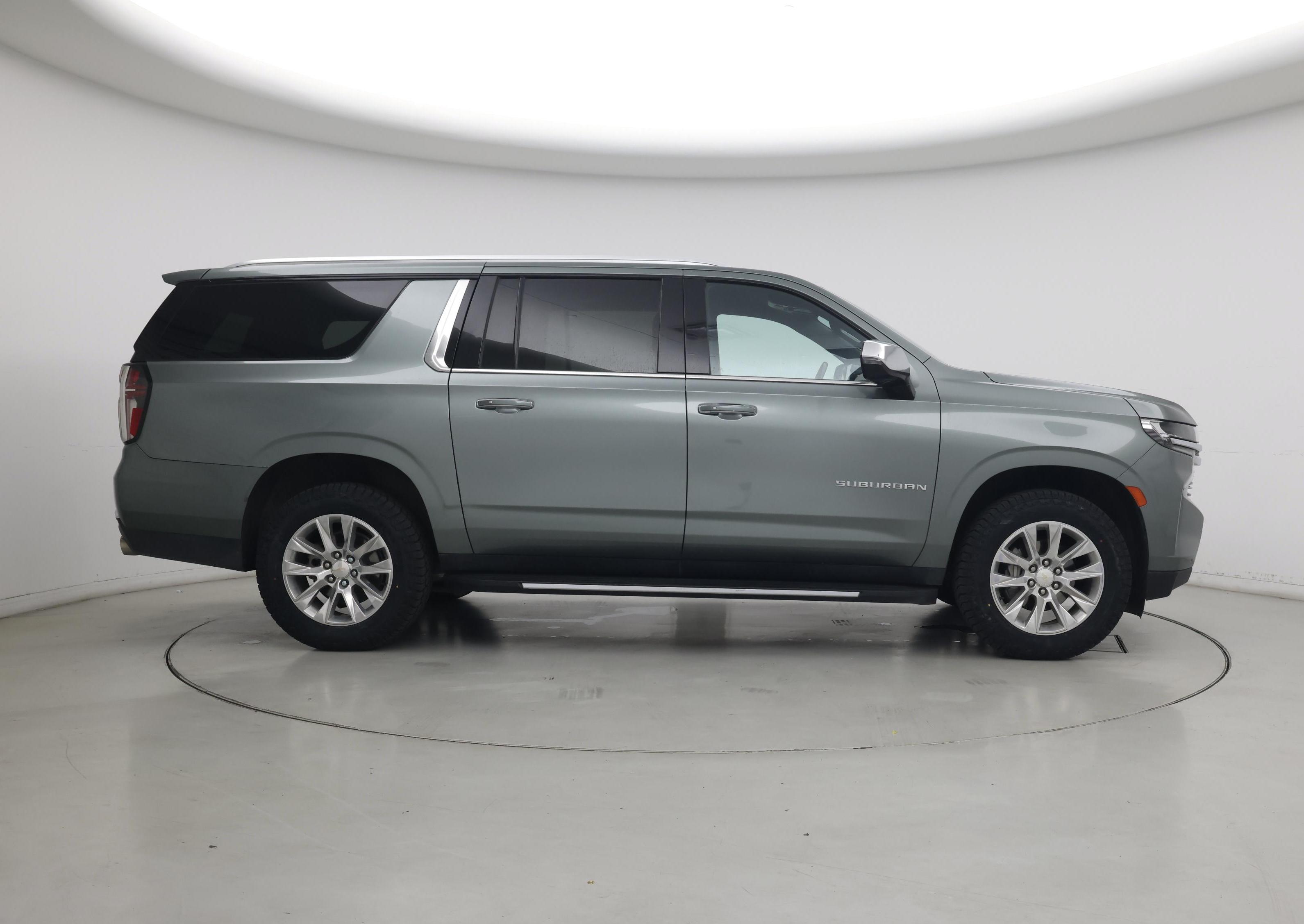 Thumbnail: 2023 Chevrolet Suburban - 7