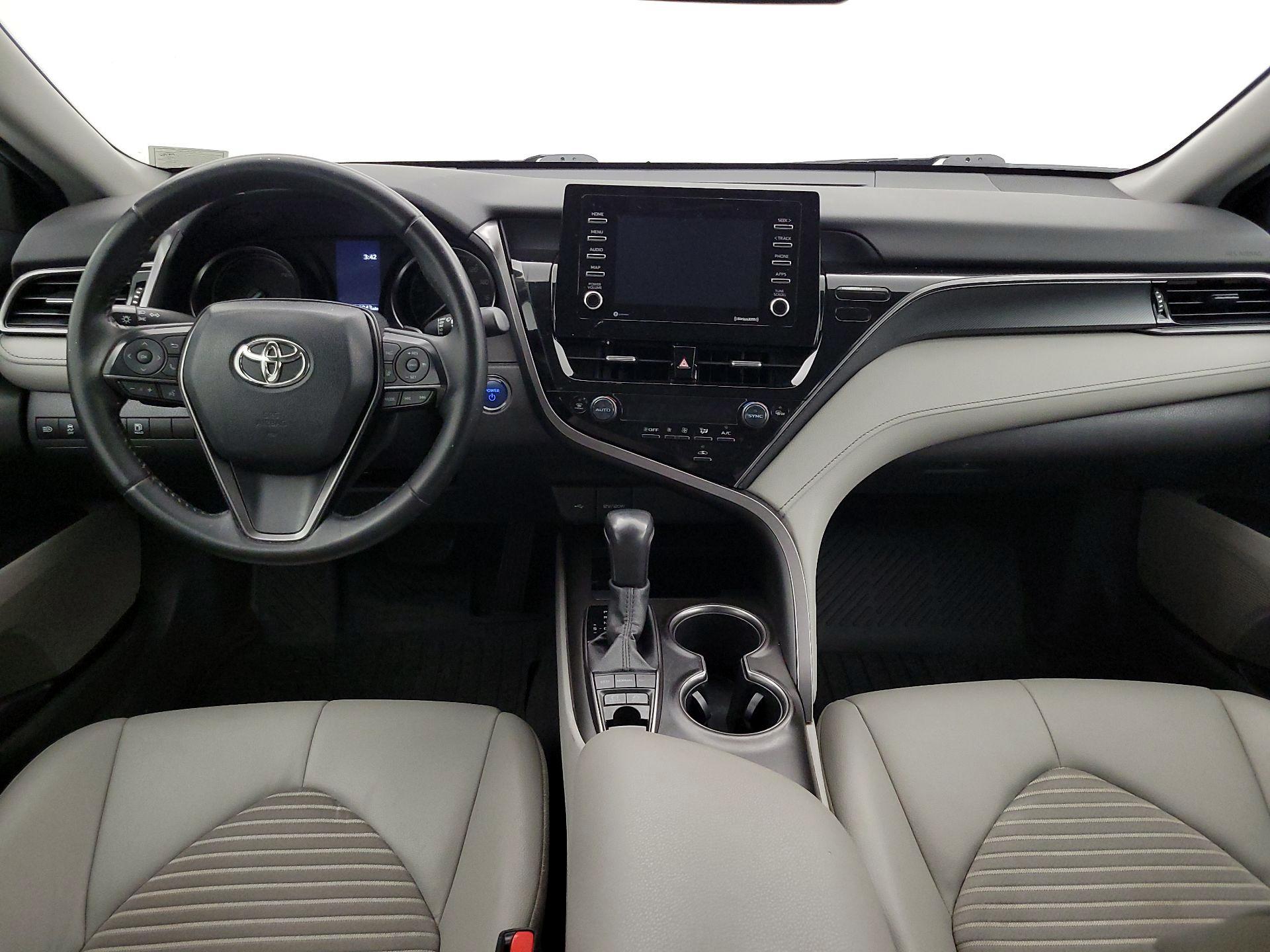 Thumbnail: 2021 Toyota Camry - 9