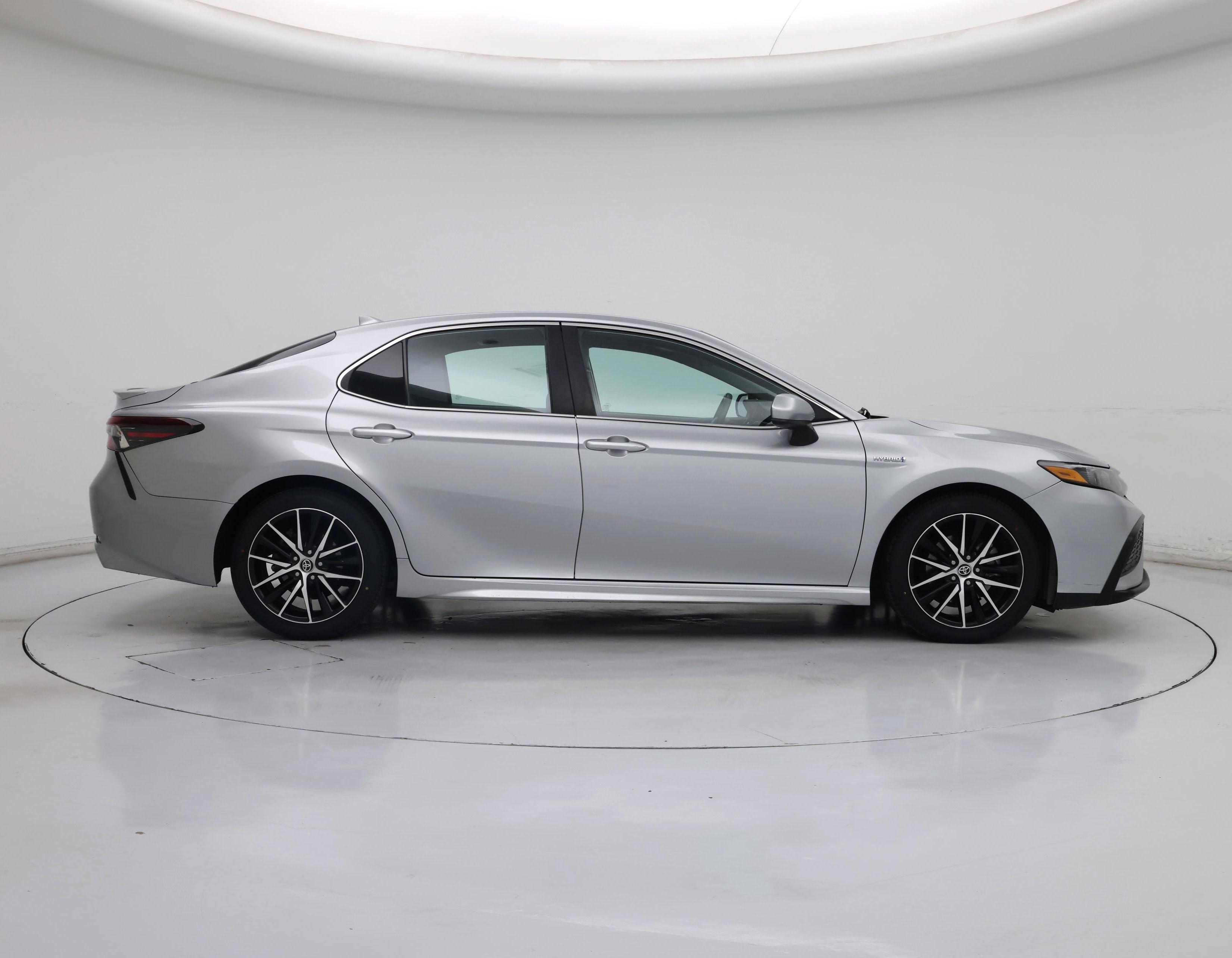 Thumbnail: 2021 Toyota Camry - 7