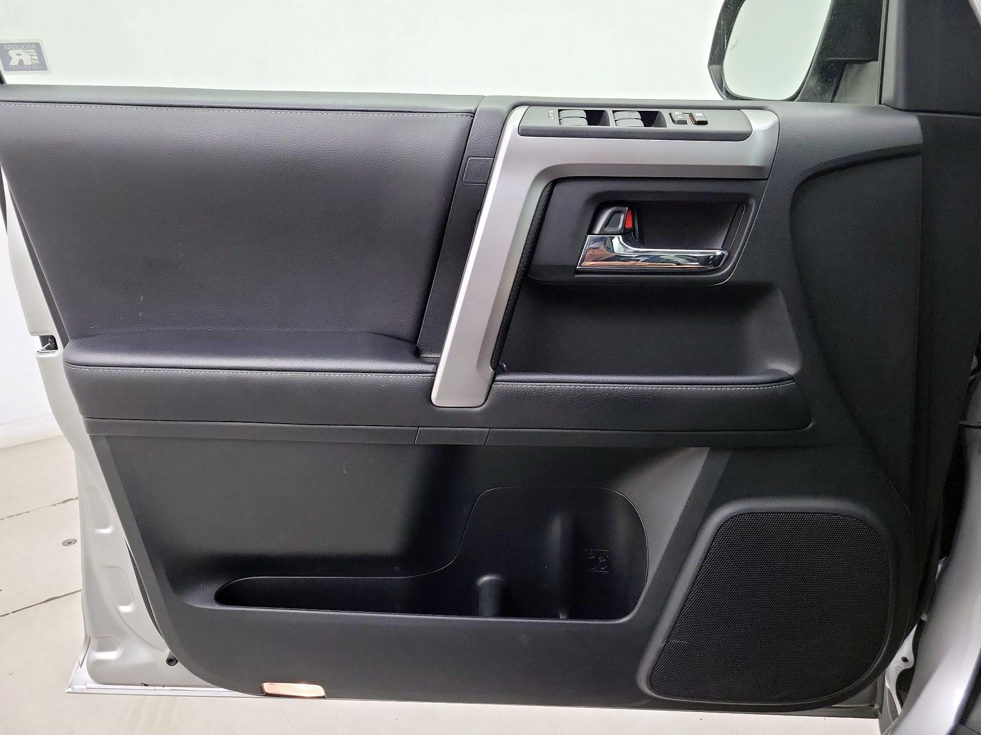 Thumbnail: 2023 Toyota 4Runner - 12