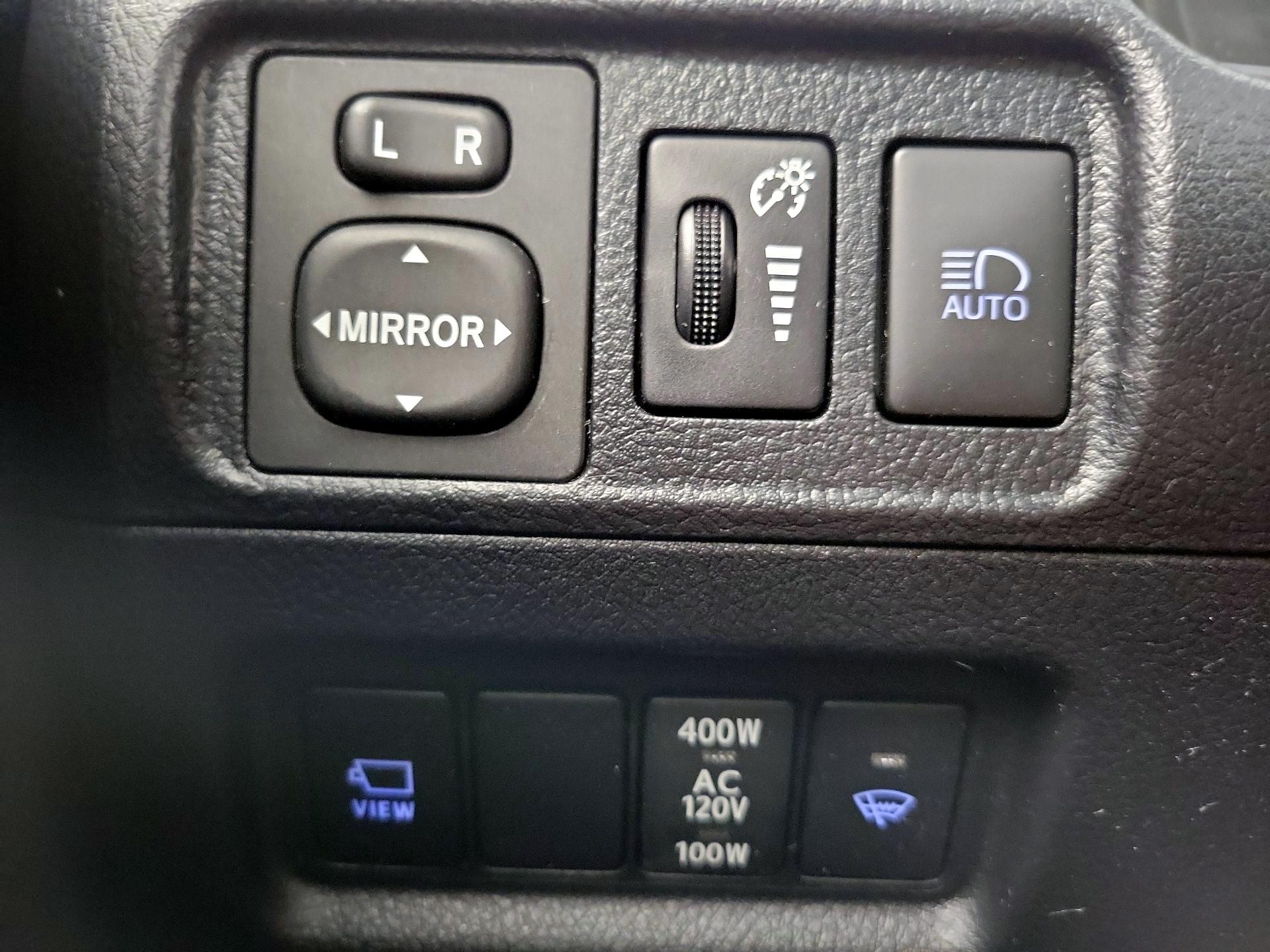 Thumbnail: 2023 Toyota 4Runner - 13