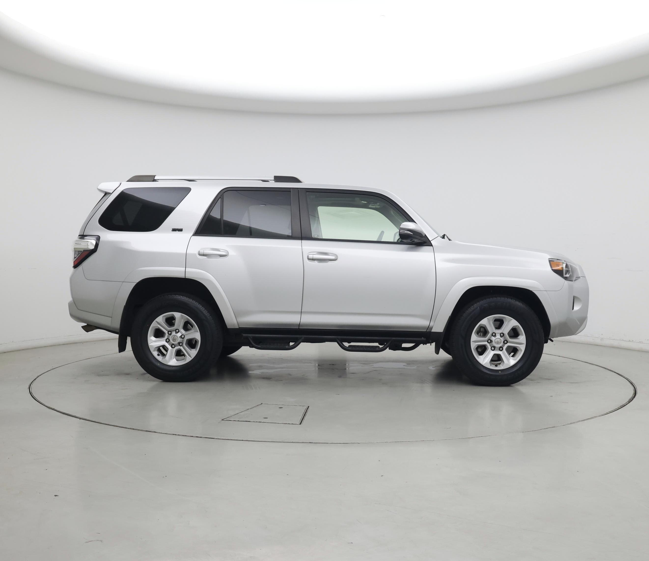 Thumbnail: 2023 Toyota 4Runner - 7