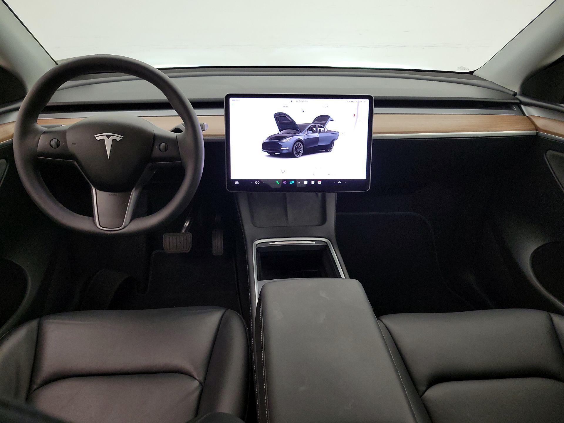 Thumbnail: 2024 Tesla Model Y - 9