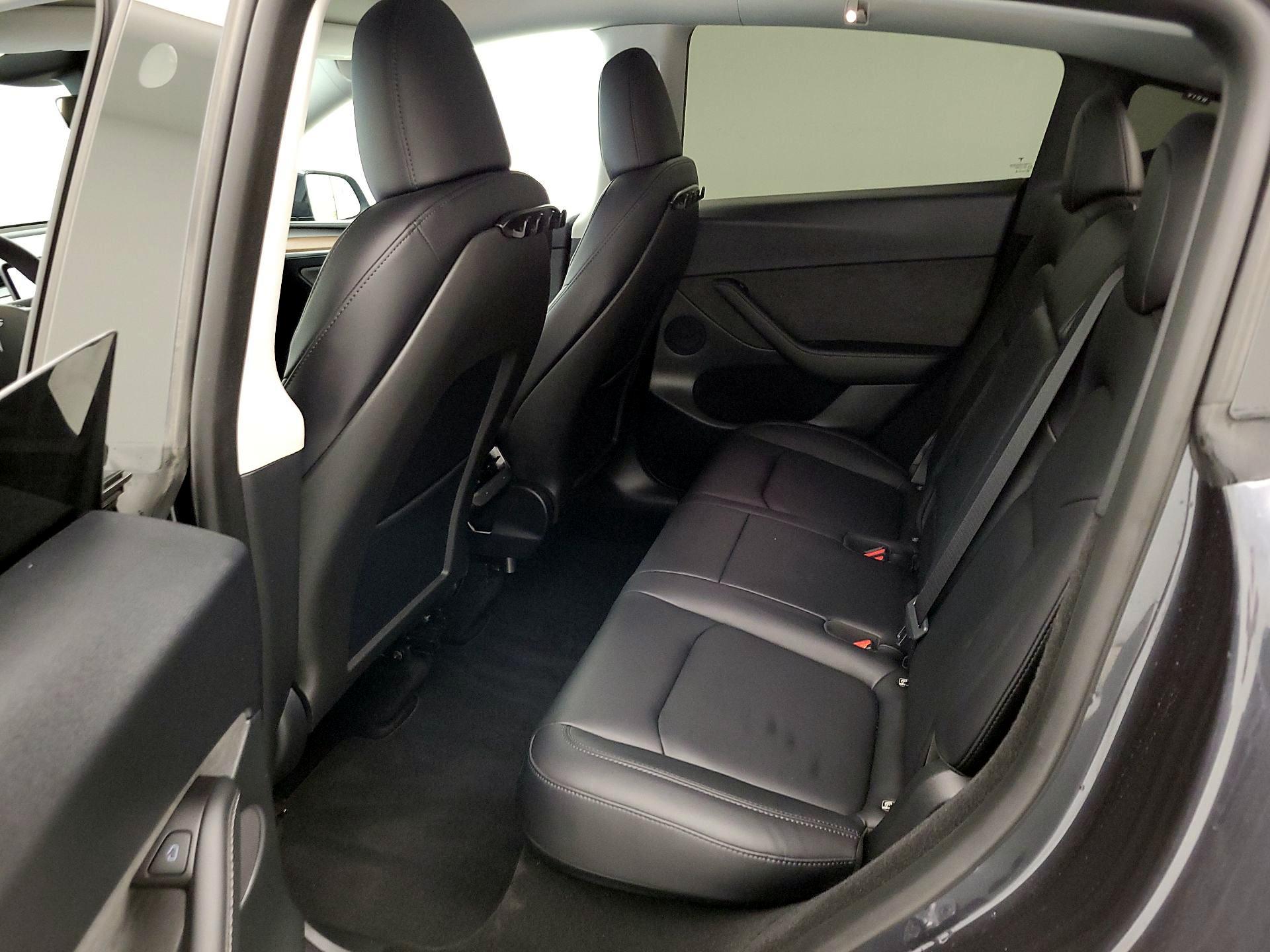 Thumbnail: 2024 Tesla Model Y - 18