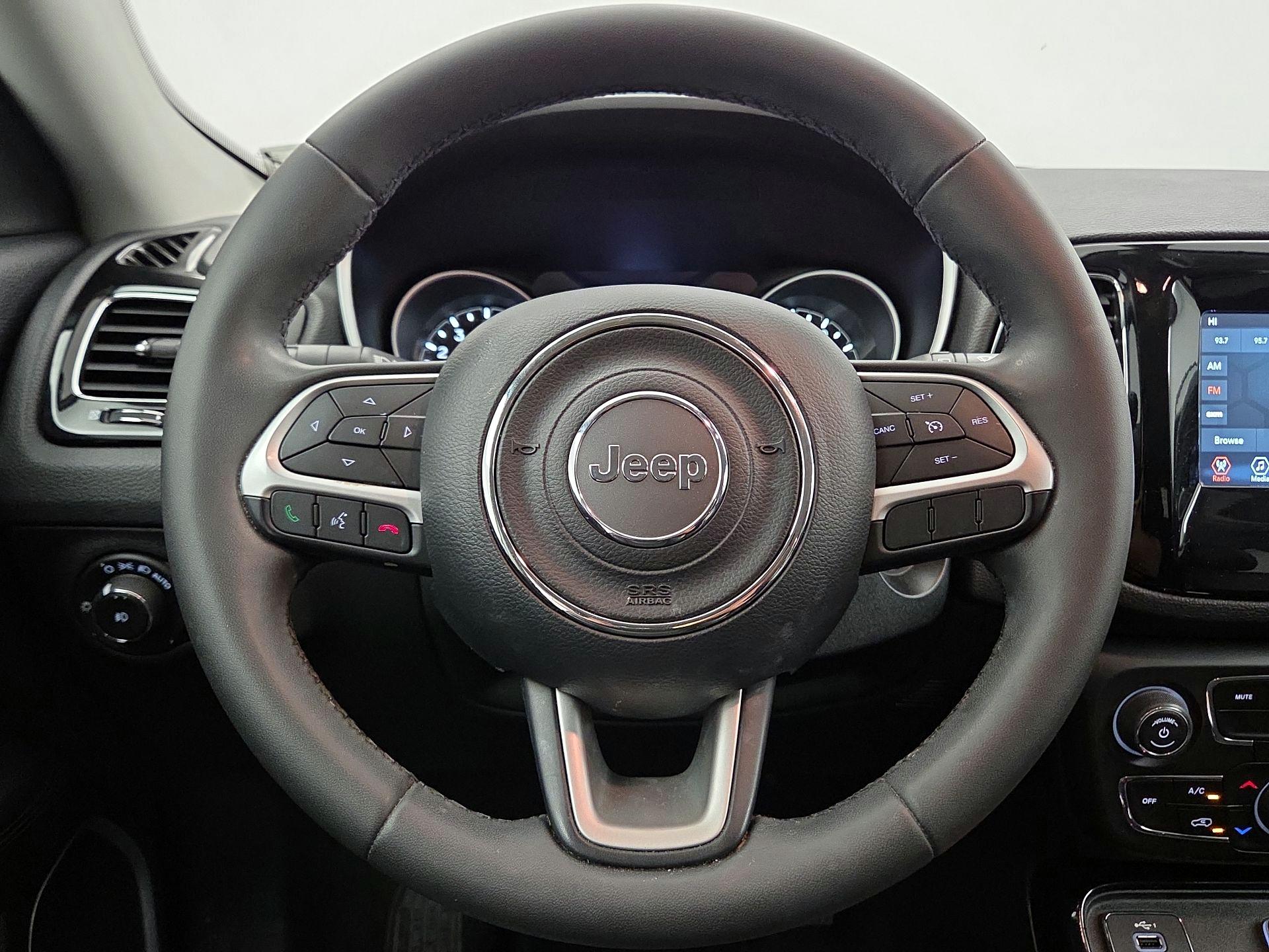 Thumbnail: 2021 Jeep Compass - 10